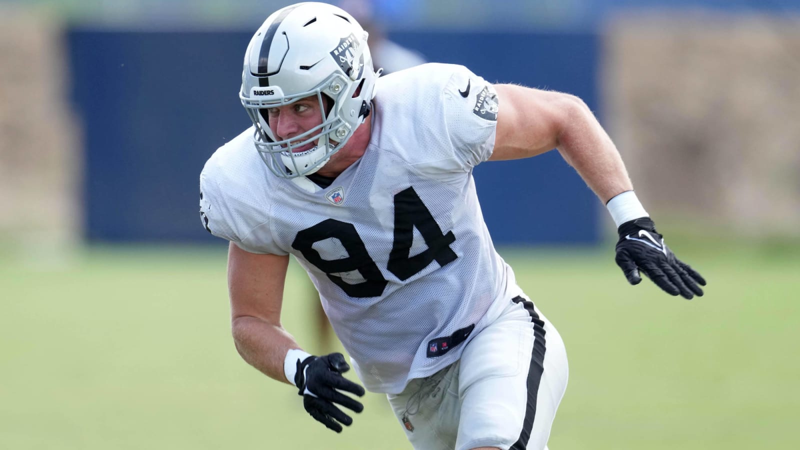 Raiders DE Carl Nassib: Publicly coming out 'was not easy'