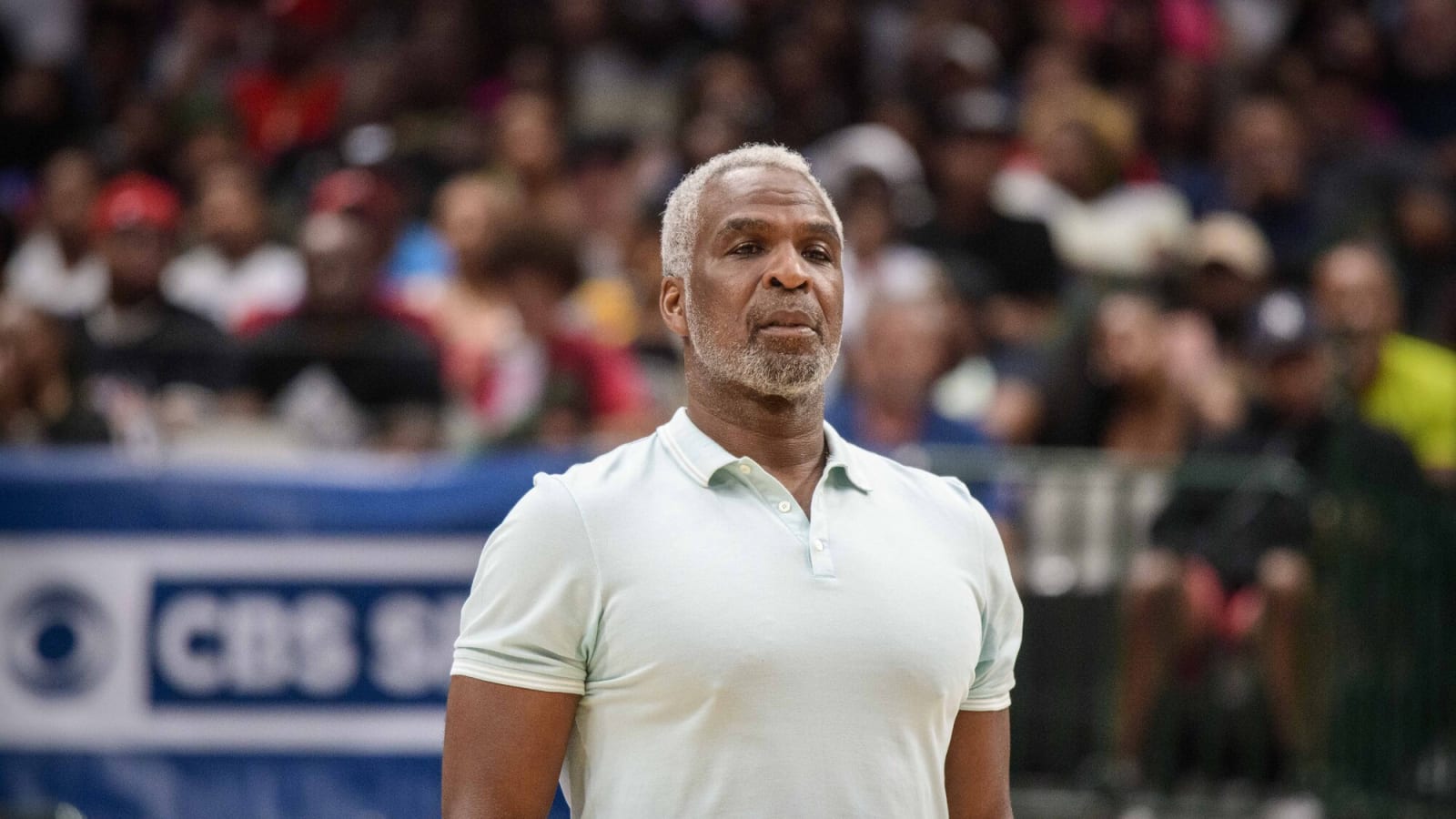 Charles Oakley Explained What It’s Truly Like Being Best Friends With Michael Jordan: ‘Whenever I Called, He Answered The Bell’