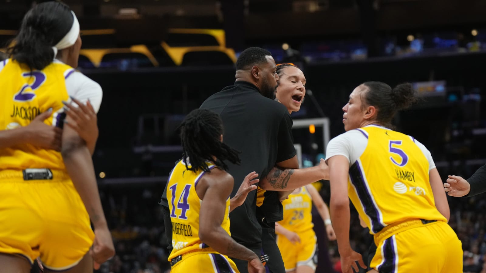 Watch: Brittney Griner, Rickea Jackson fight during Sparks-Mercury game, ejected later