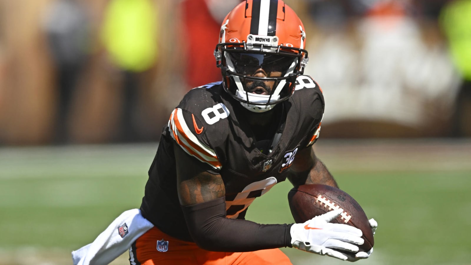 Doctor Says Browns WR Should Retire After Scary Injury