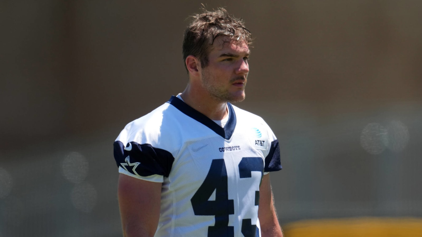 Dallas Cowboys sign veteran long snapper Trent Sieg to new contract