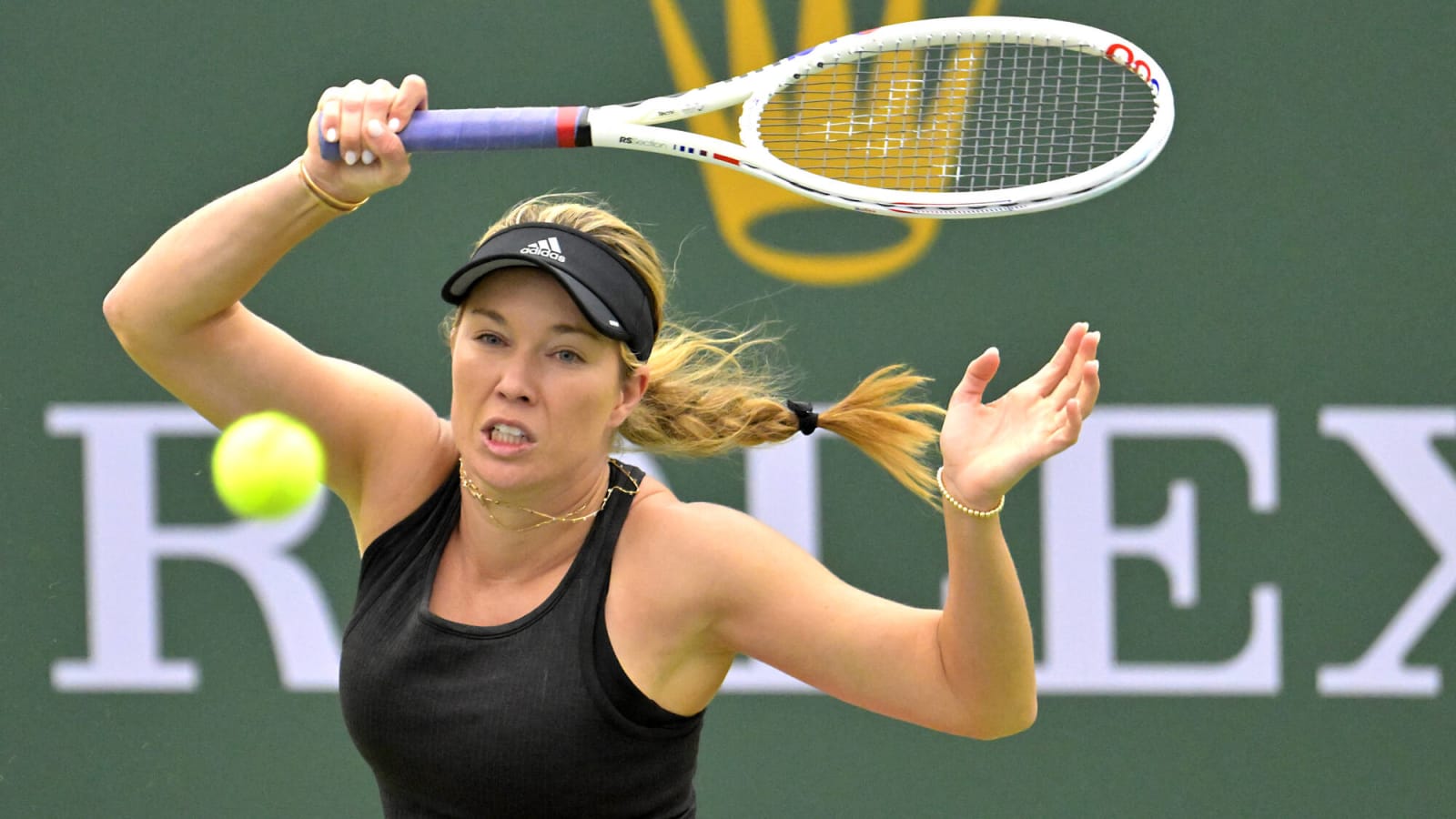 Watch: Danielle Collins loses her cool during first-round clash against Erika Andreeva at the Indian Wells