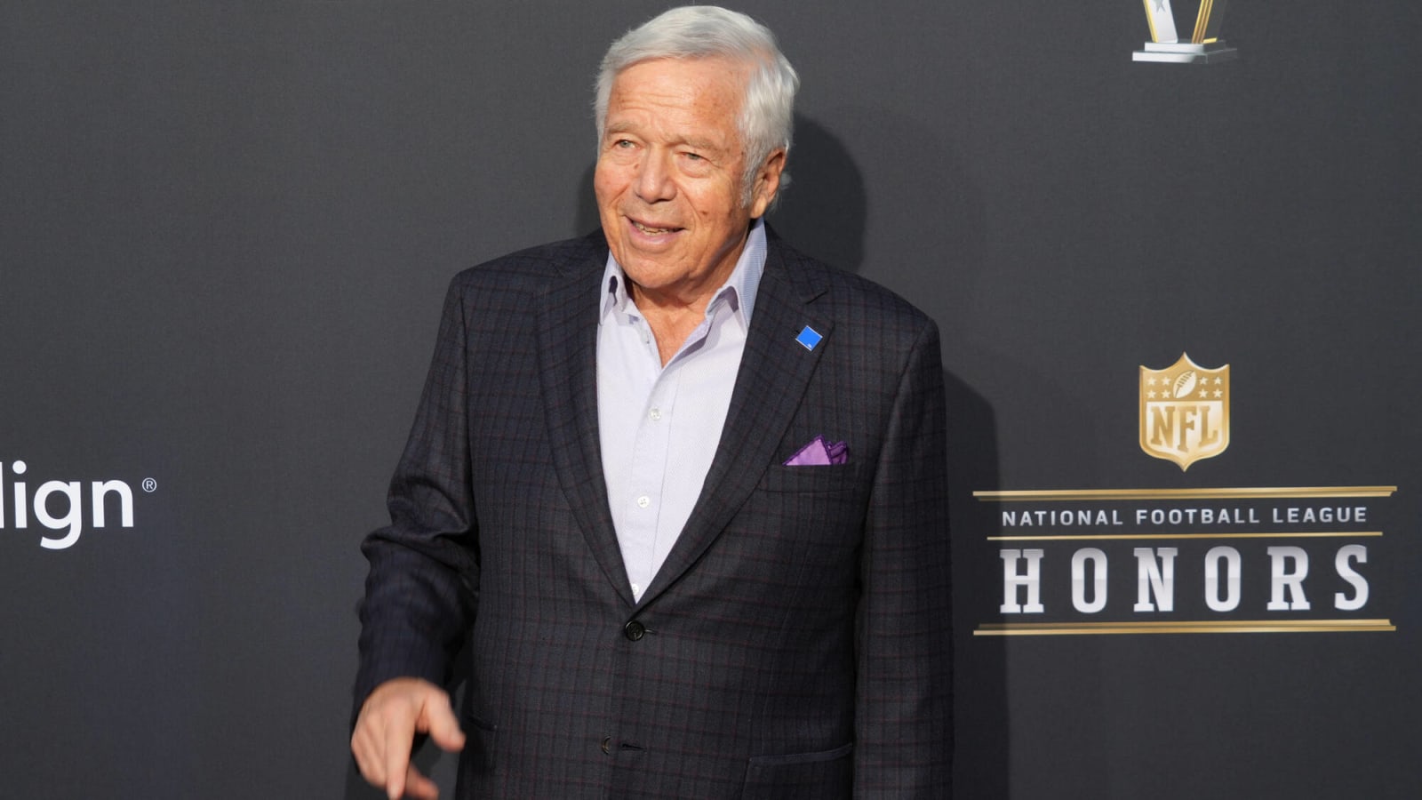 Patriots Kraft ‘Involved’ In Decision Making?  Zolak Says That’s Not the Case