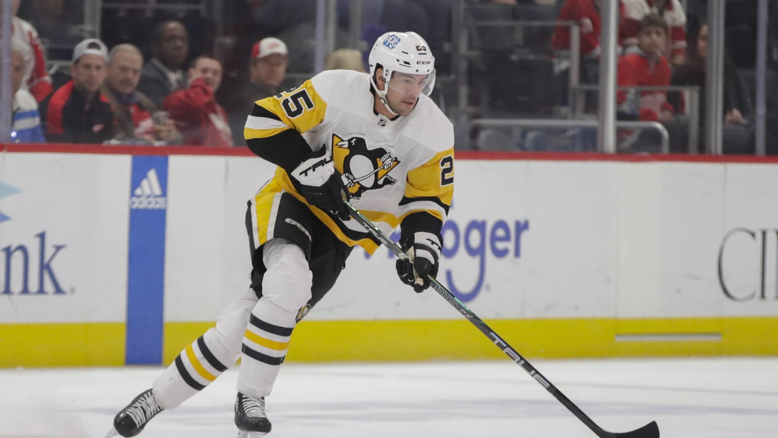 Penguins’ O’Connor and Poehling Deserve Another Chance in NHL