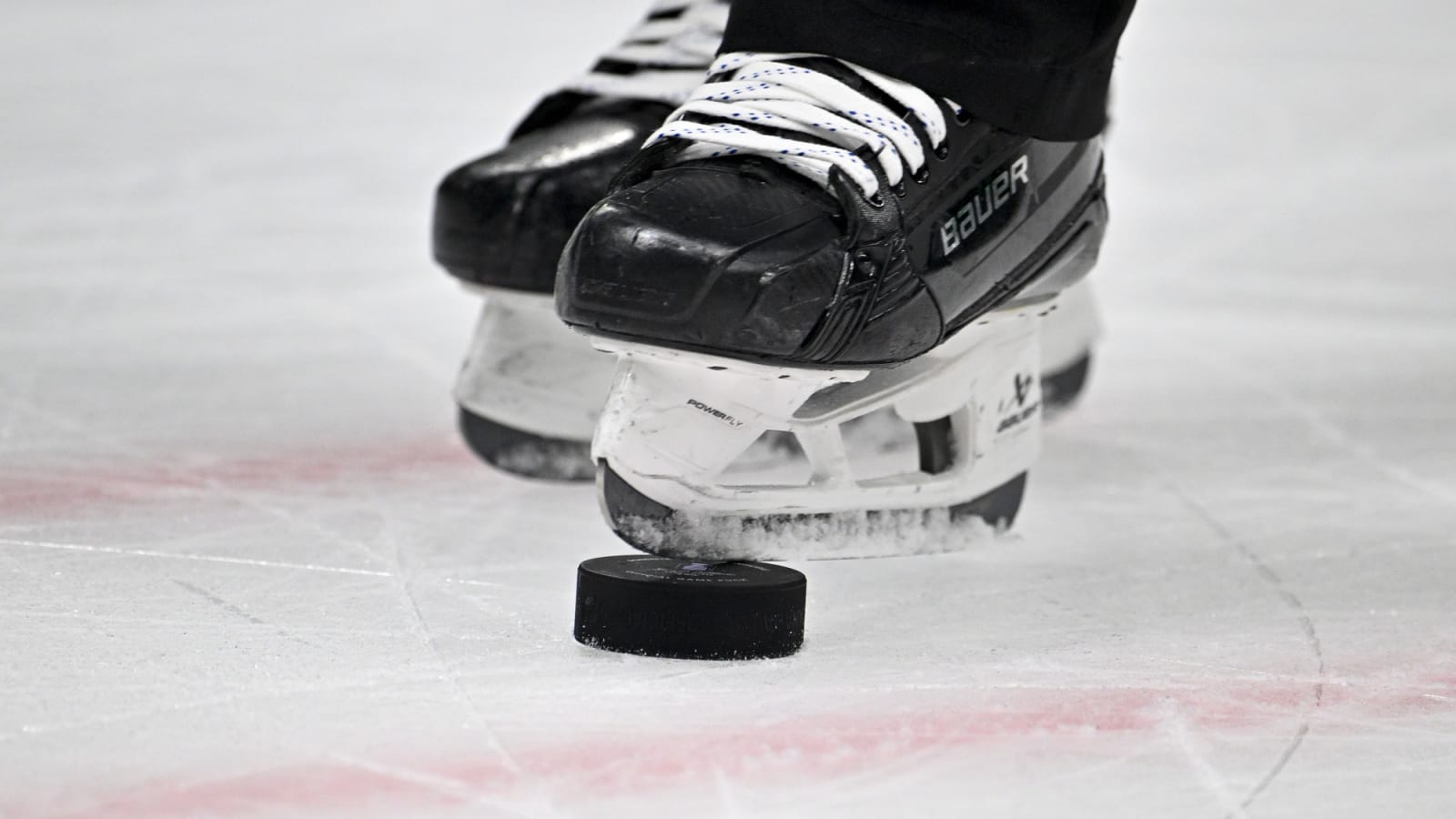 Senators sign defenseman prospect to entry-level deal