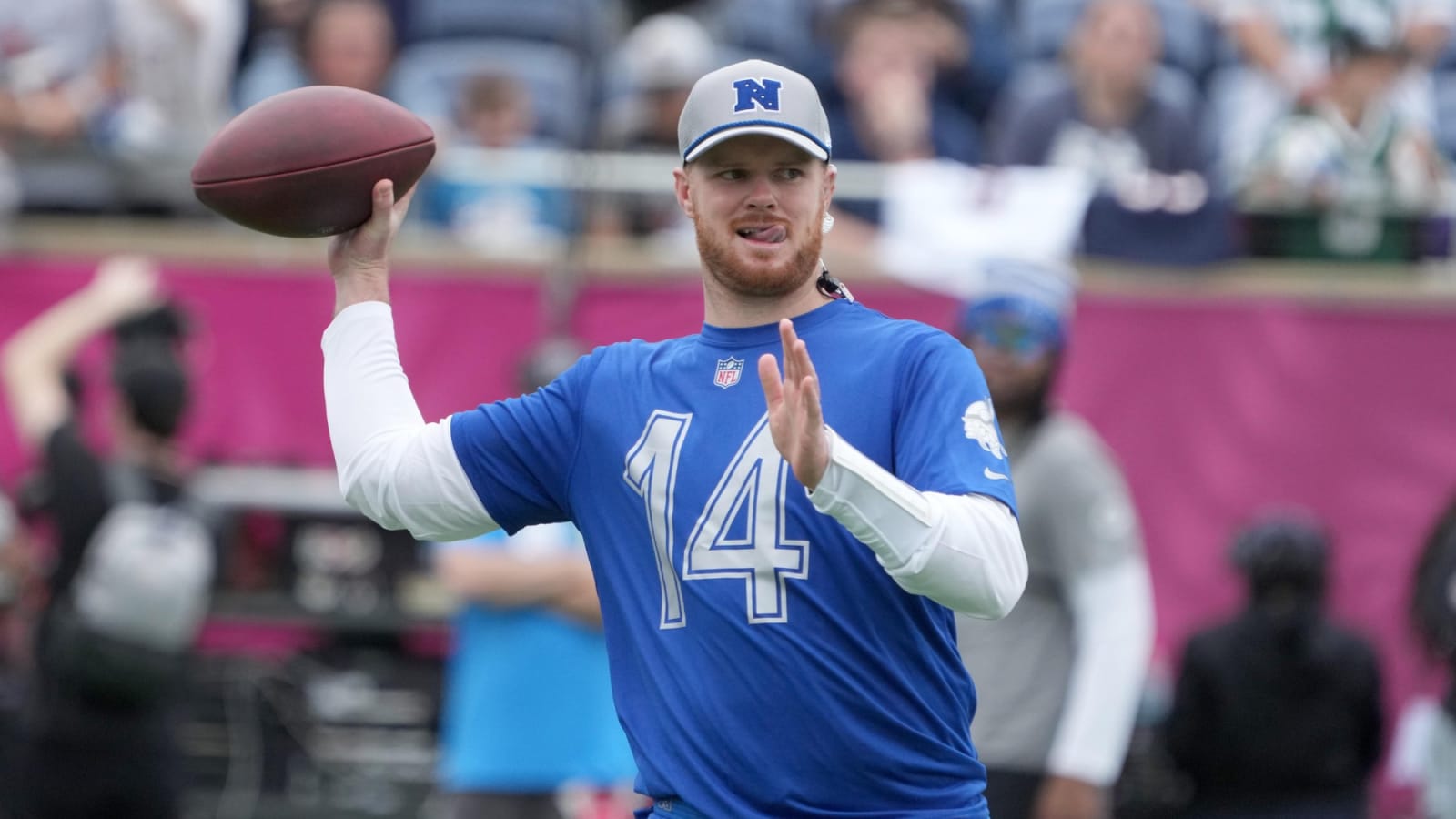 2025 NFL Free Agency 1 Player Each Team Should Sign This Offseason