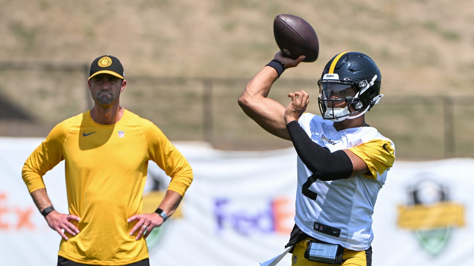 Steelers&#39; Justin Fields Could Be Set Up For Failure In A Similar Way To Kenny Pickett In 2023