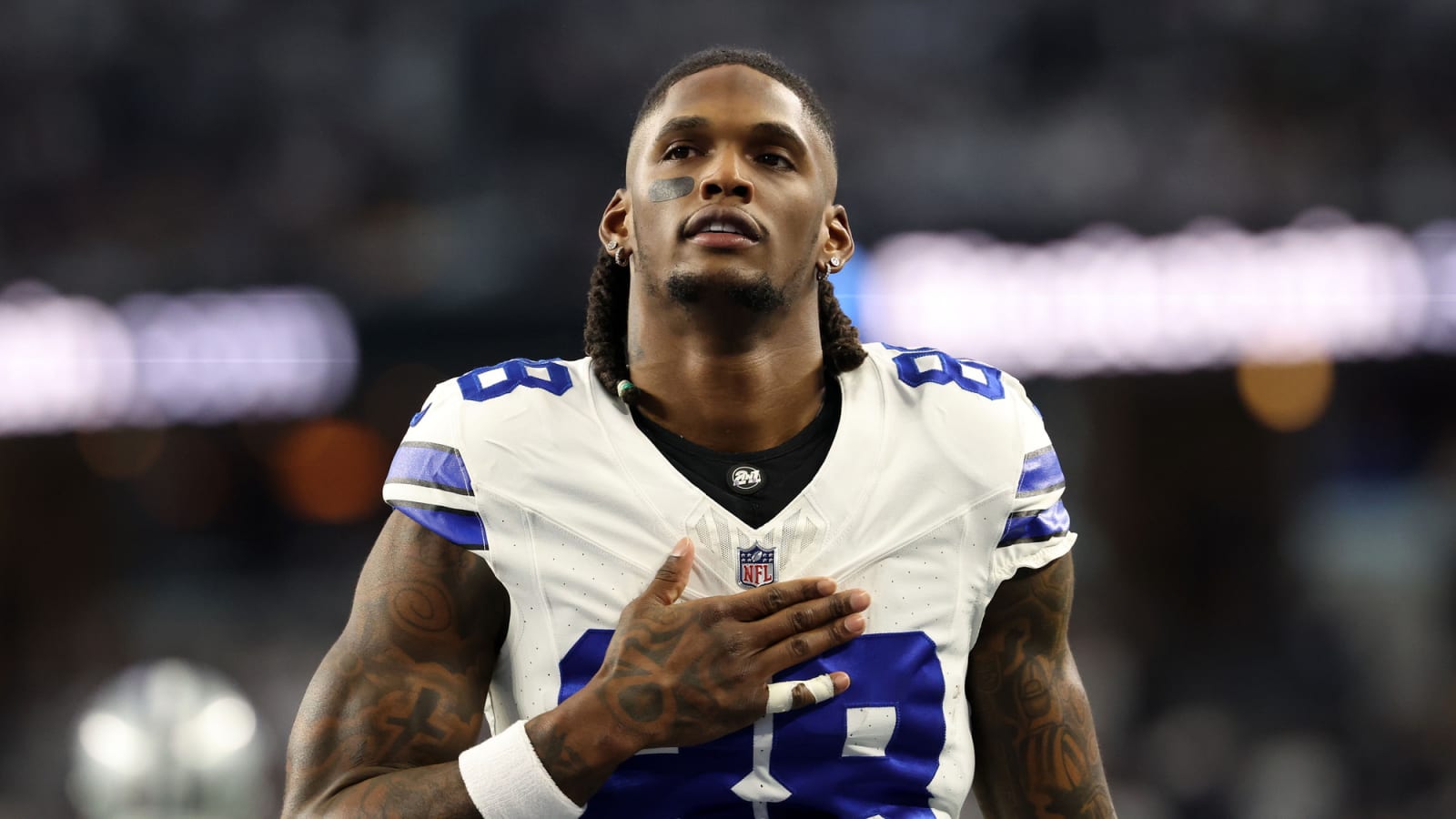 CeeDee Lamb Separates From 49ers&#39; Brandon Aiyuk in Taking the Silent Approach