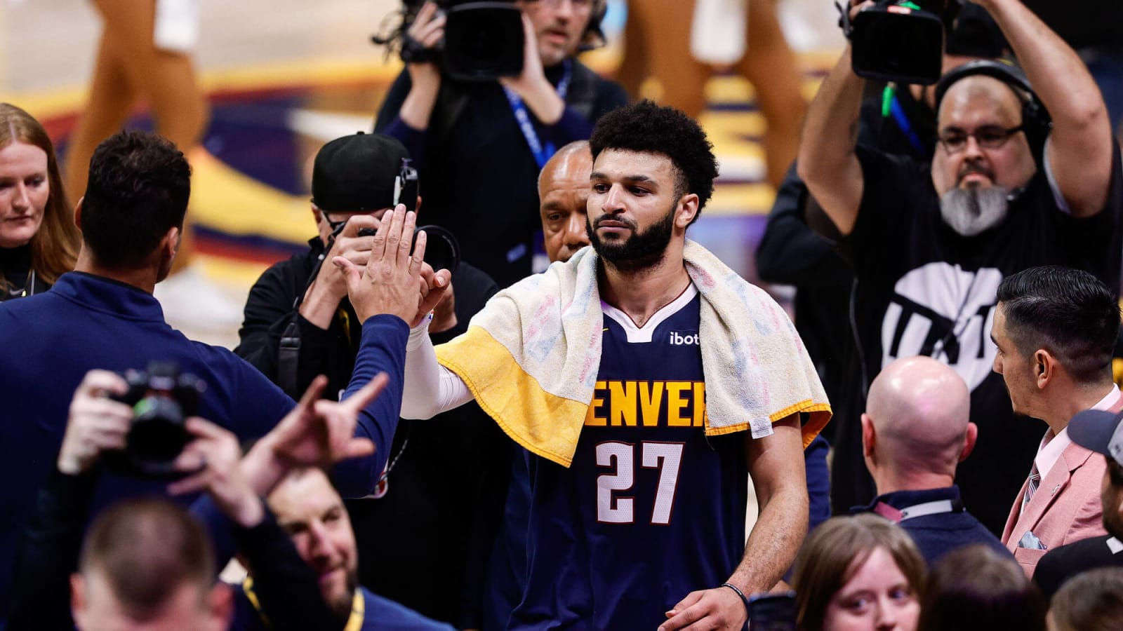 Patrick Mahomes shares reaction to Jamal Murray’s game-winning shot to knock LeBron James’ Lakers’ out of playoffs