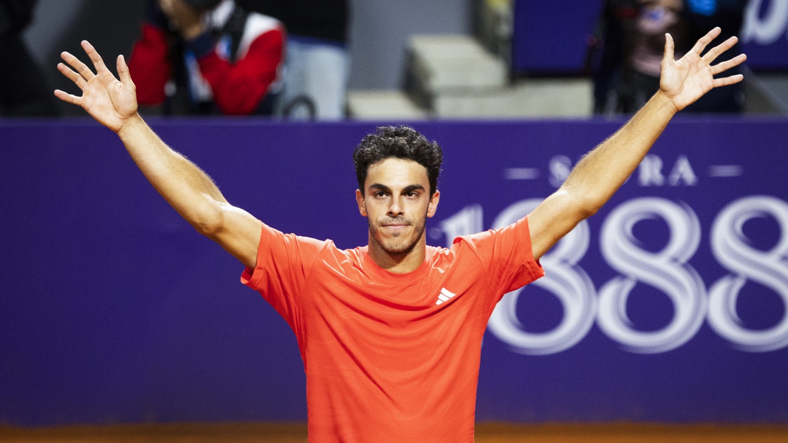 Local hero Francisco Cerundolo smashes giant Alexander Zverev at Argentina Open