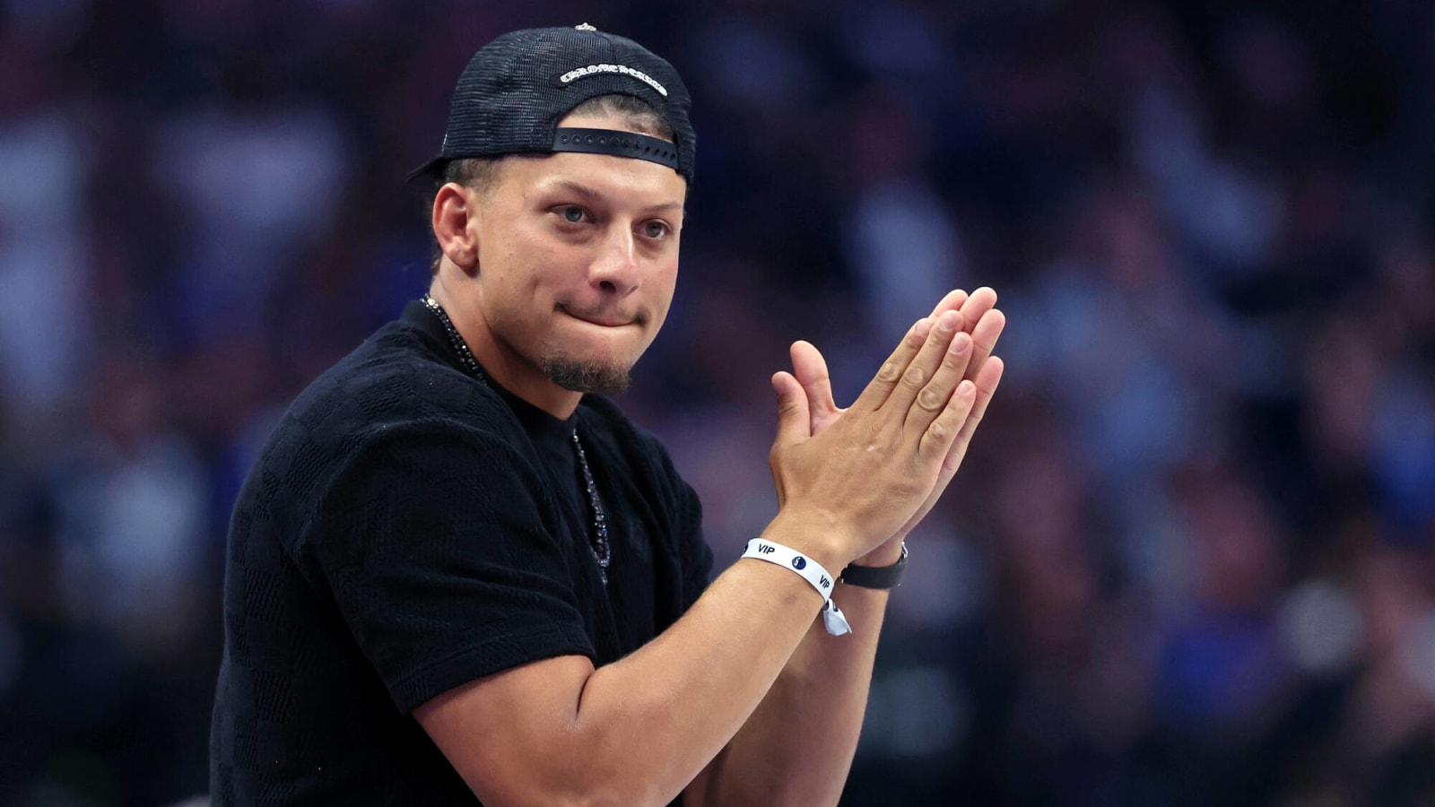  Kansas City Chiefs QB Patrick Mahomes Has STRONG Message for Fans After Receiving Third Super Bowl Ring