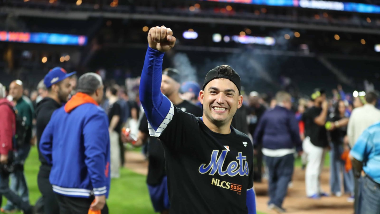 New York Mets Await Winner Of Critical Game 5