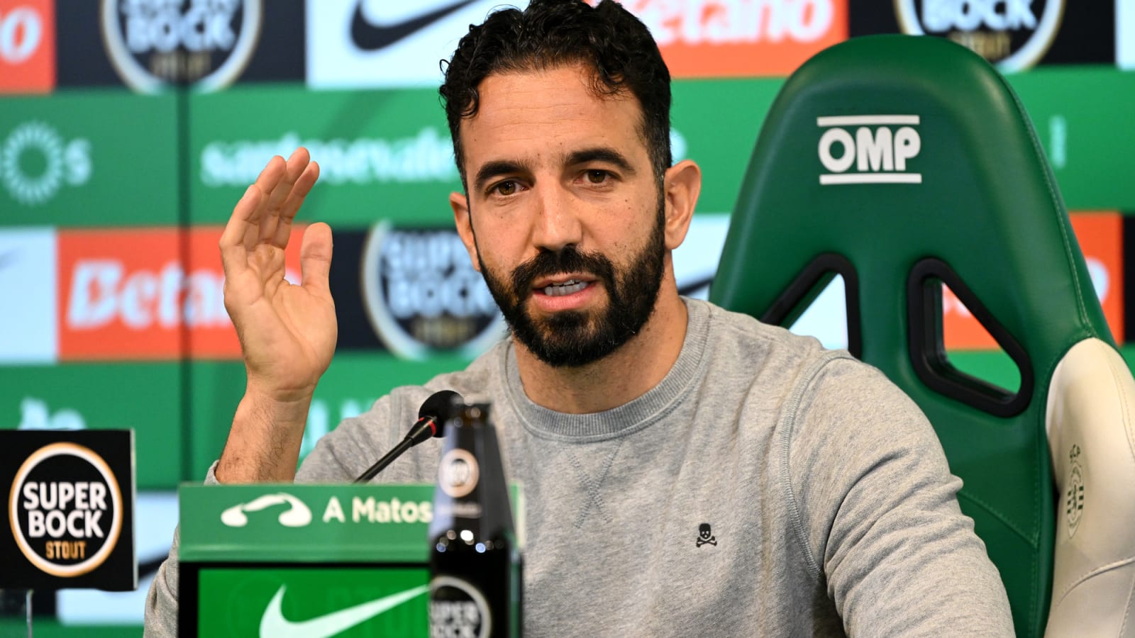 Manchester United flop to be given clean slate under Ruben Amorim