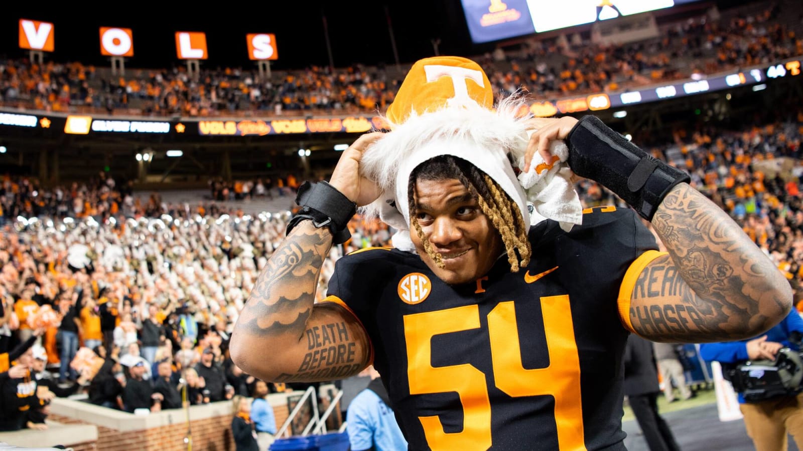 Former Vol Gerald Mincey is still hyping Kentucky&#39;s game against Tennessee on November 2 as spring practice nears its end