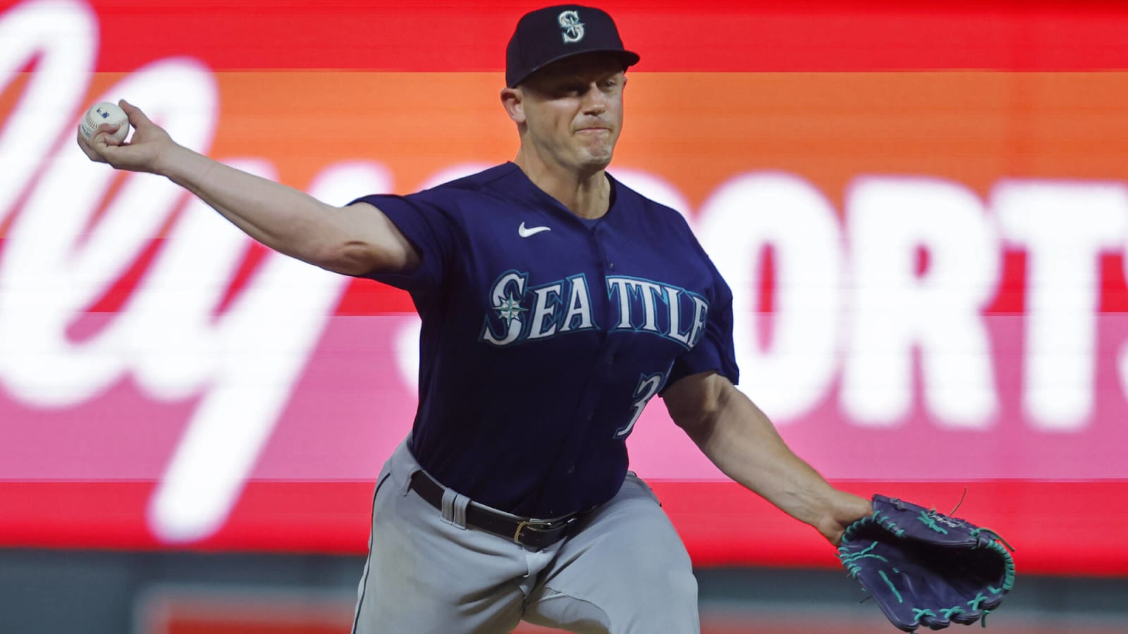 Mariners Deal Sewald and Pollock, and They Might Not Be Done