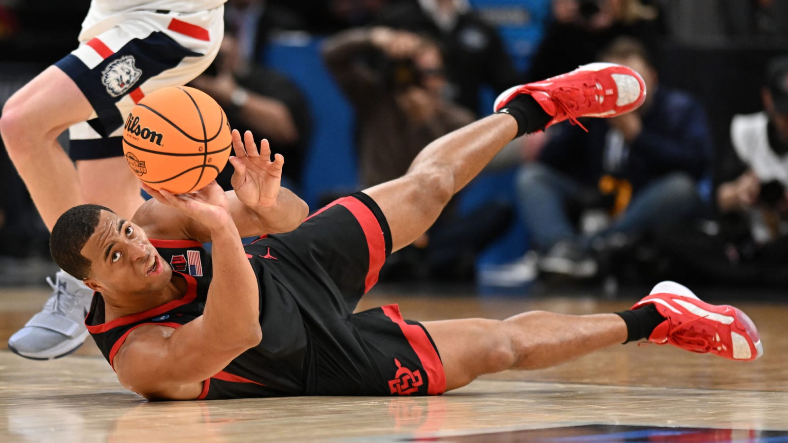 Timberwolves Signing Jaedon LeDee To Exhibit 10 Contract