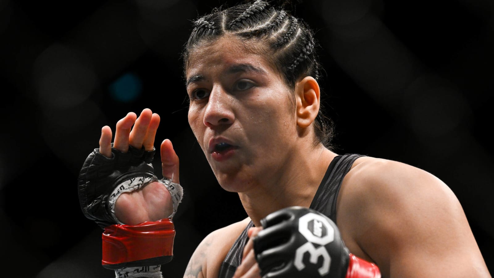 What should the UFC do with the vacant women’s bantamweight title?