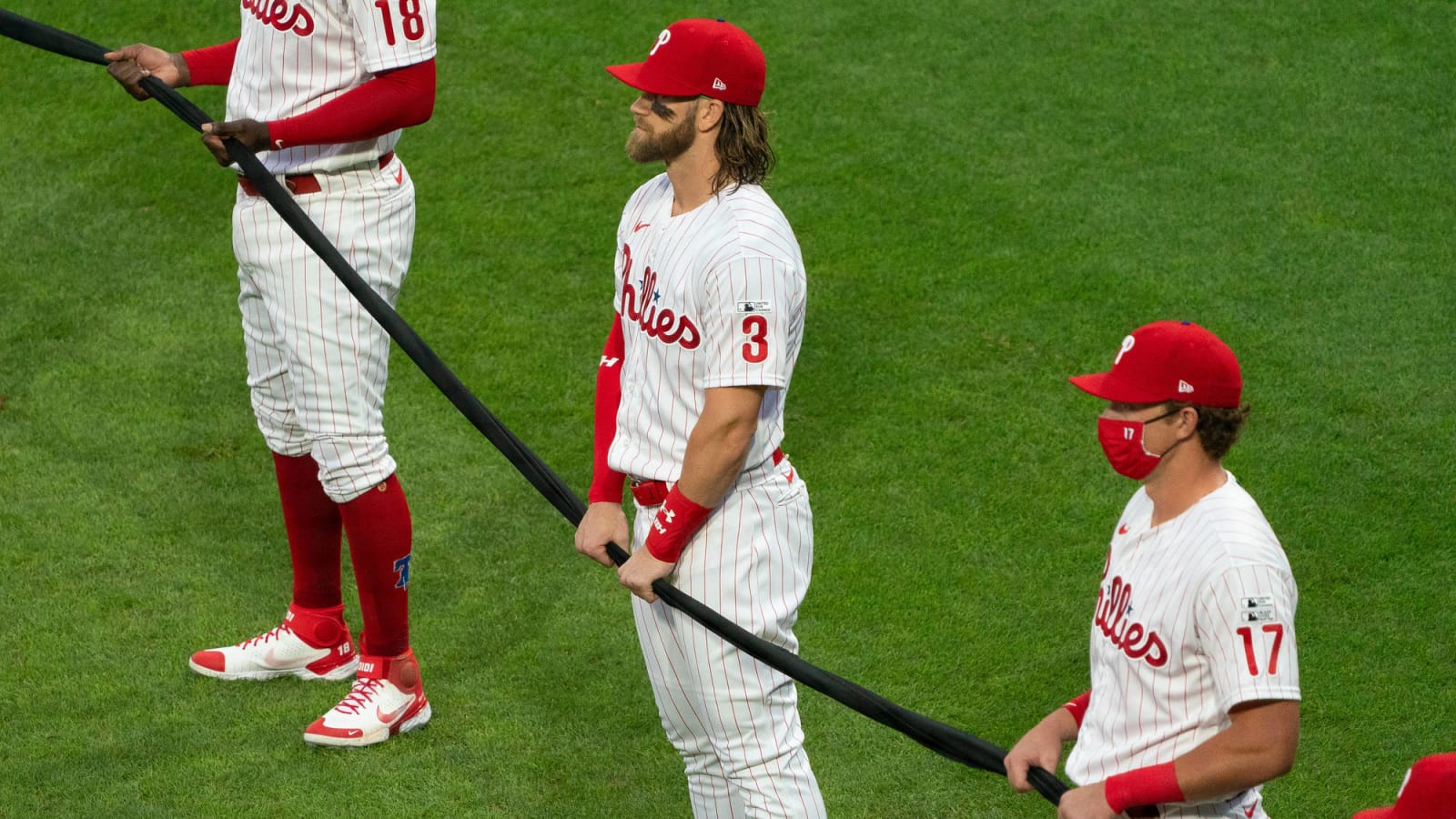 Phillies not cleared to play Friday amid coronavirus concerns 