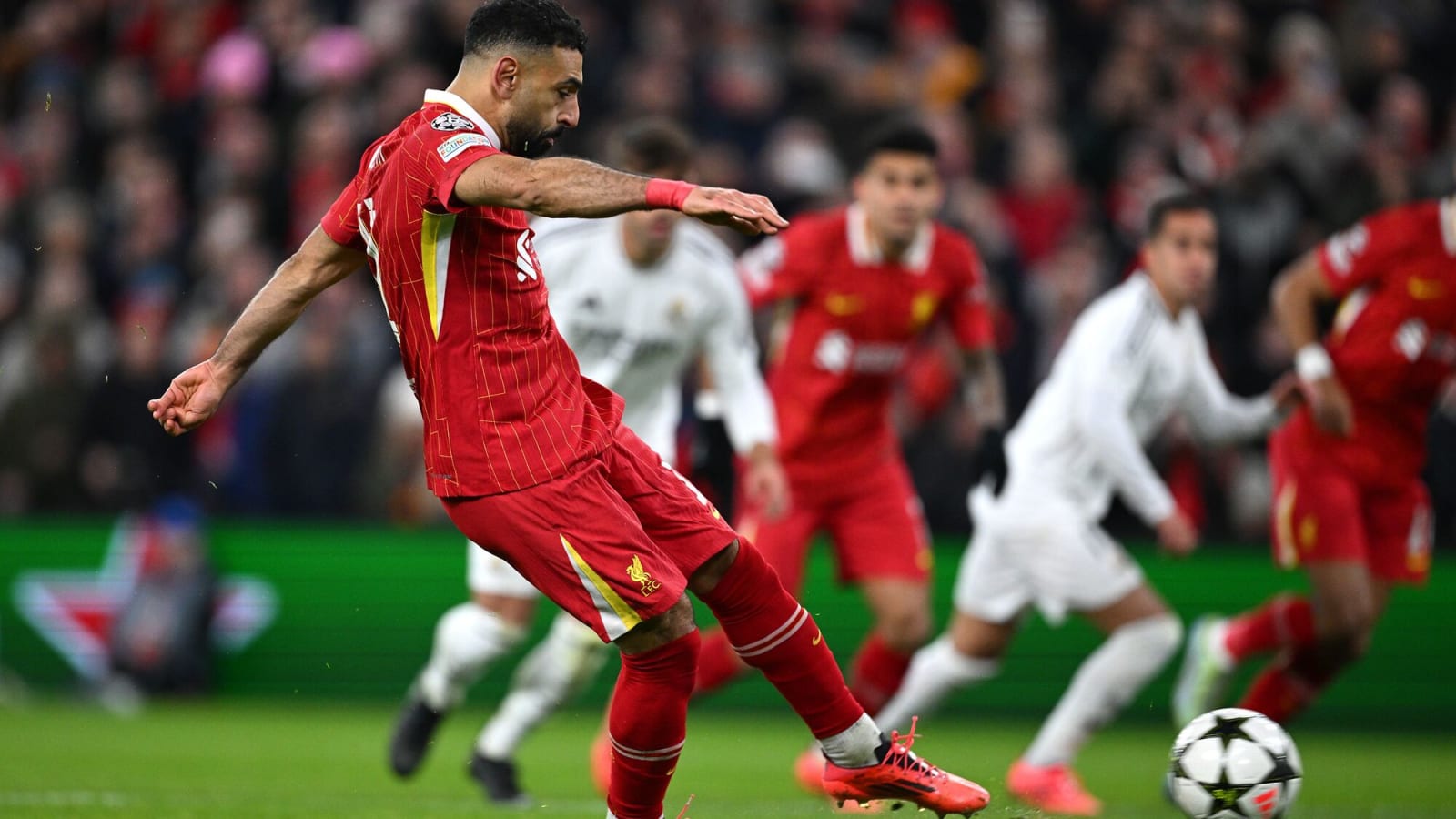 'Let’s not forget…' – Collymore crunches the numbers on Liverpool star man that 'has to be worth the spend'