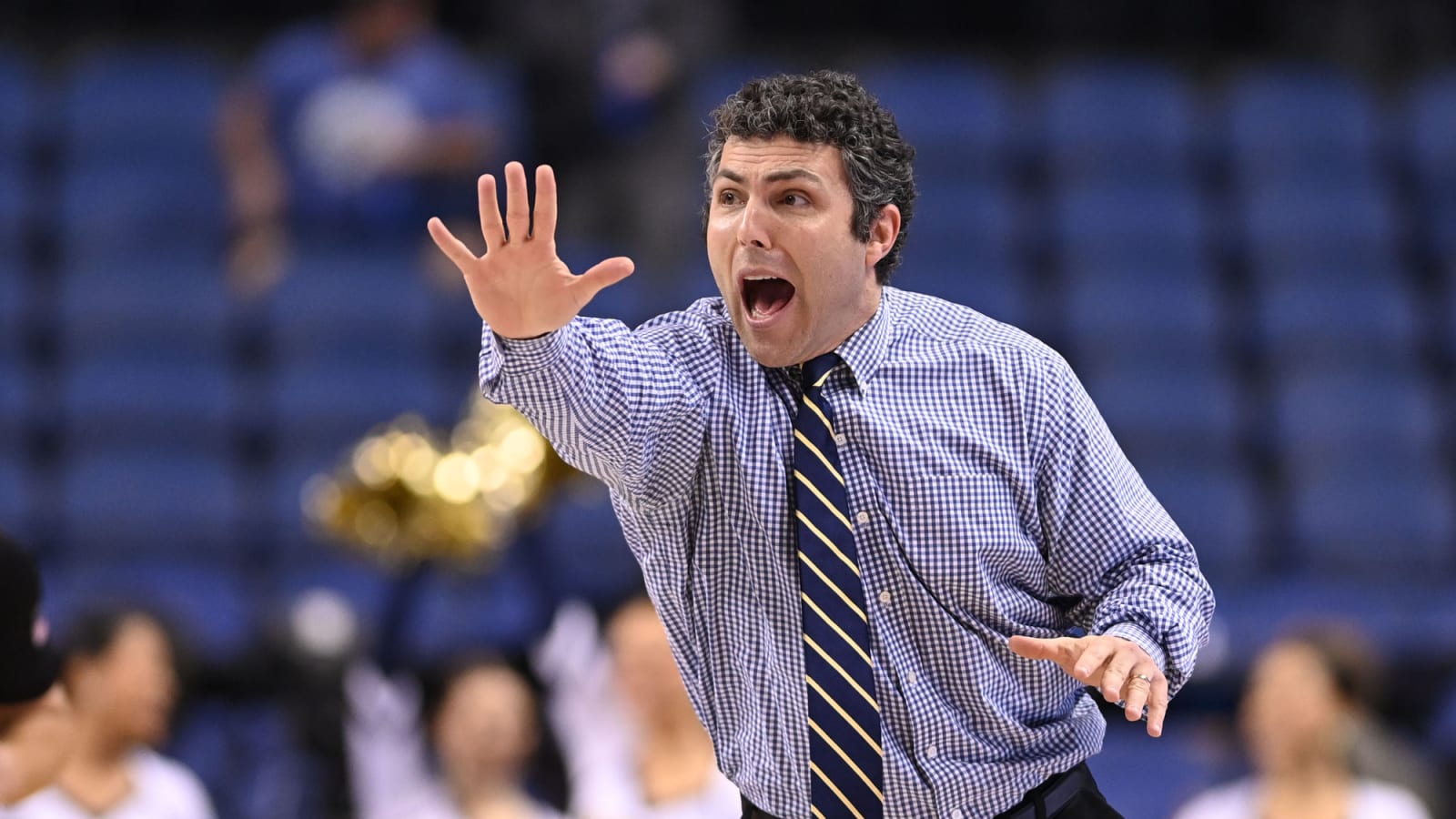 Top Transfers that UNLV should target with new coach