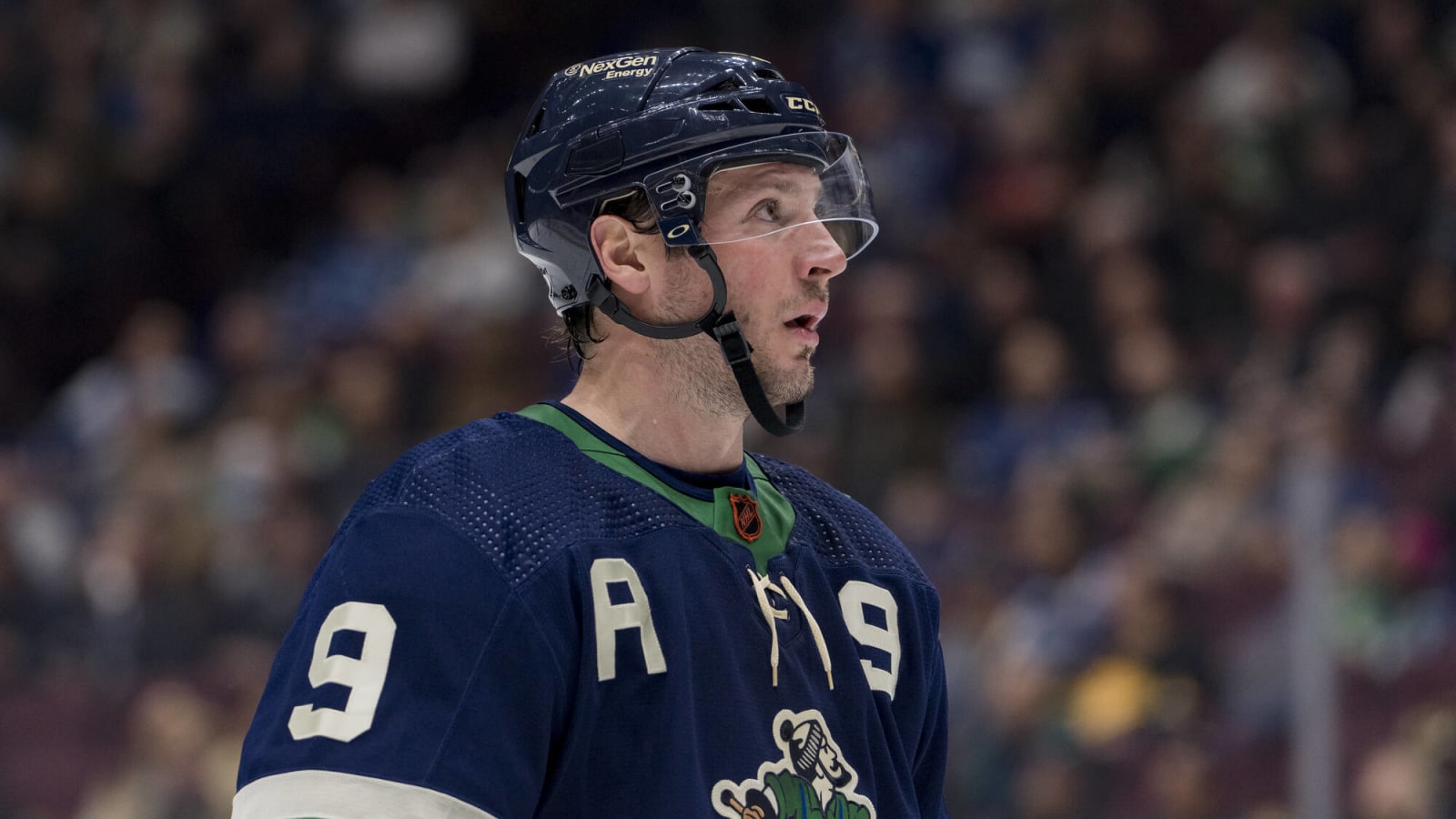 After his freakout, Canucks' J.T. Miller owes teammate Collin Delia an apology