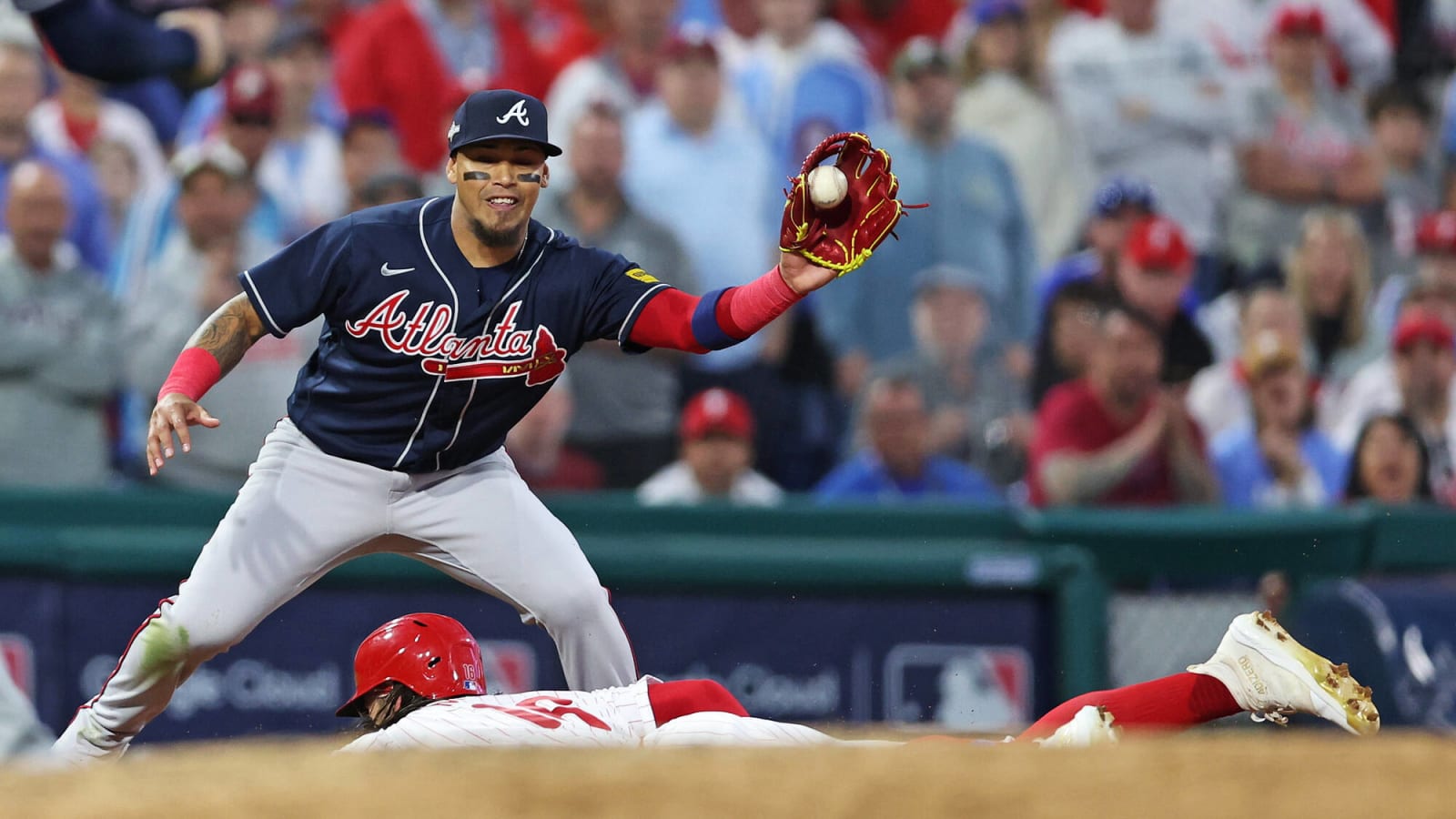 Atlanta Braves on X: Your starting shortstop for the 2023 National League  All-Star Team: Orlando Arcia!  / X