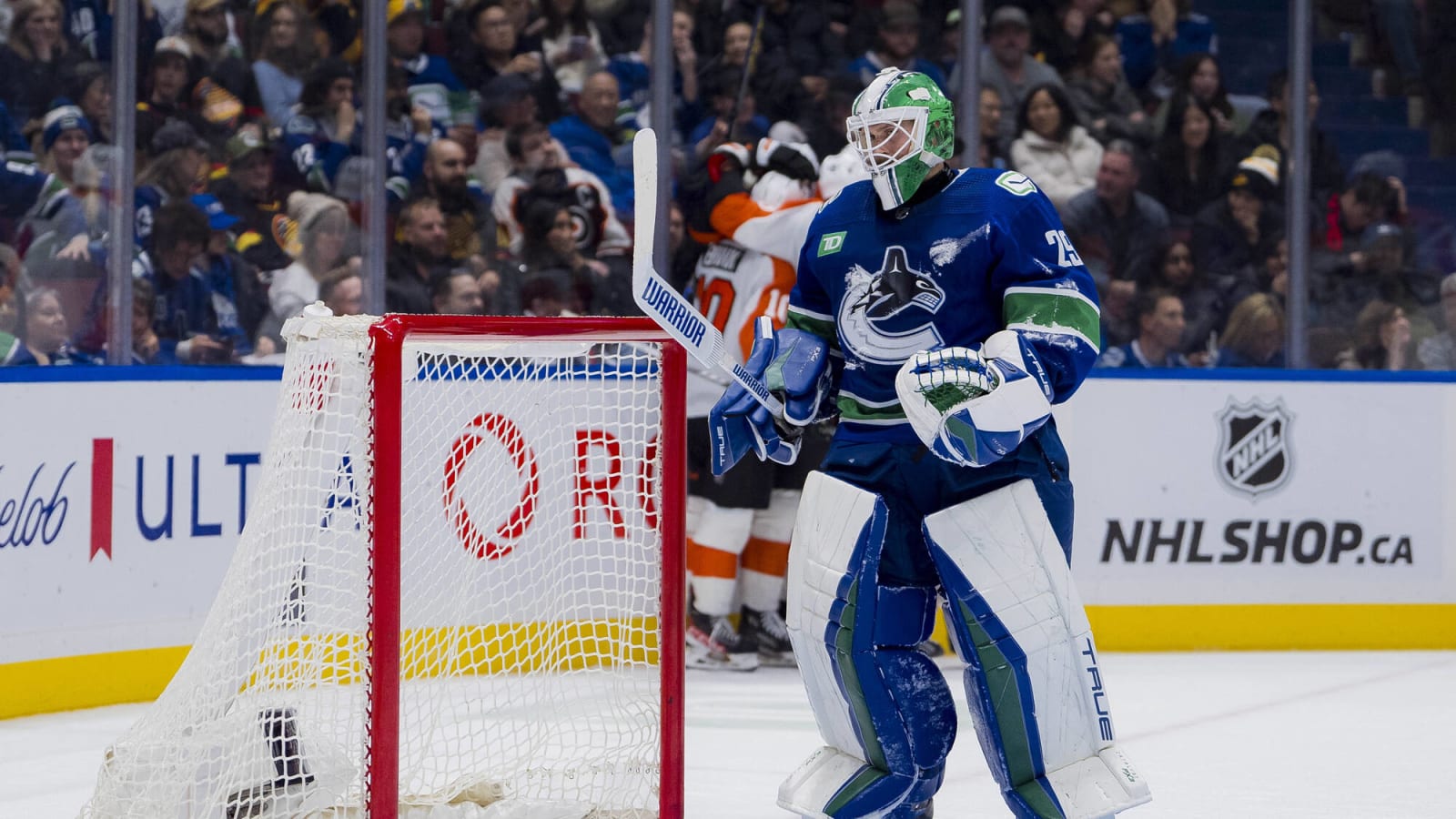 Former Penguins thriving with &#39;Penguins West&#39; Canucks