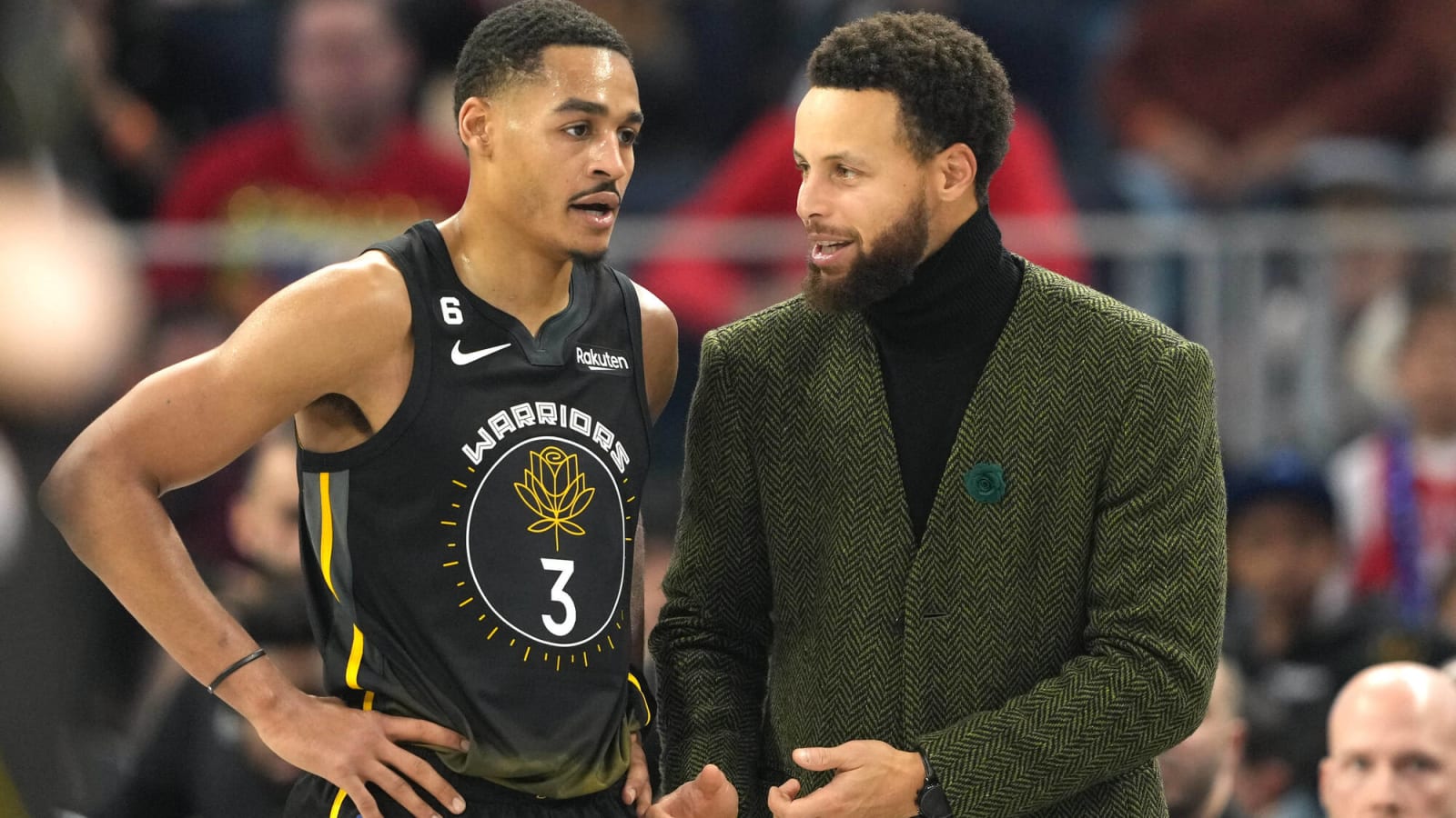 NBA Fans Hilariously Try To Discover What Stephen Curry Whispered To Jordan Poole During Christmas Game Yardbarker