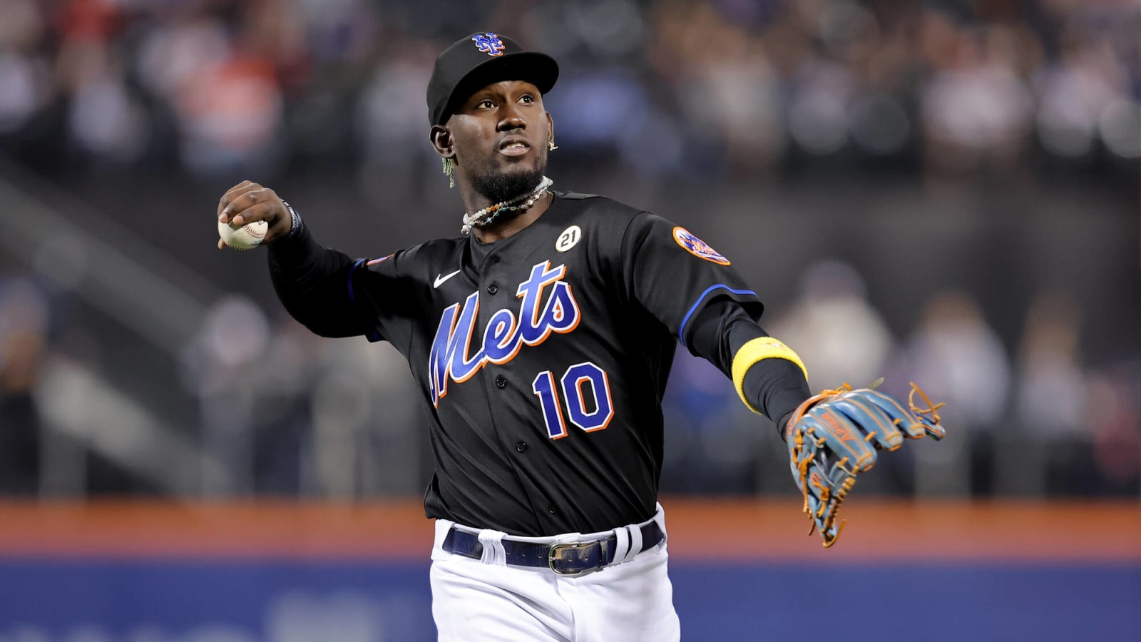 Mets infielder diagnosed with torn ACL, will undergo surgery