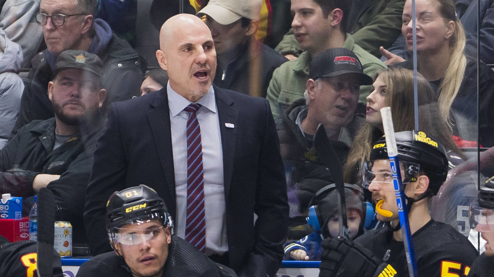 Tocchet’s Canucks Coaching Genius Mirrors Ali’s Rope-a-Dope