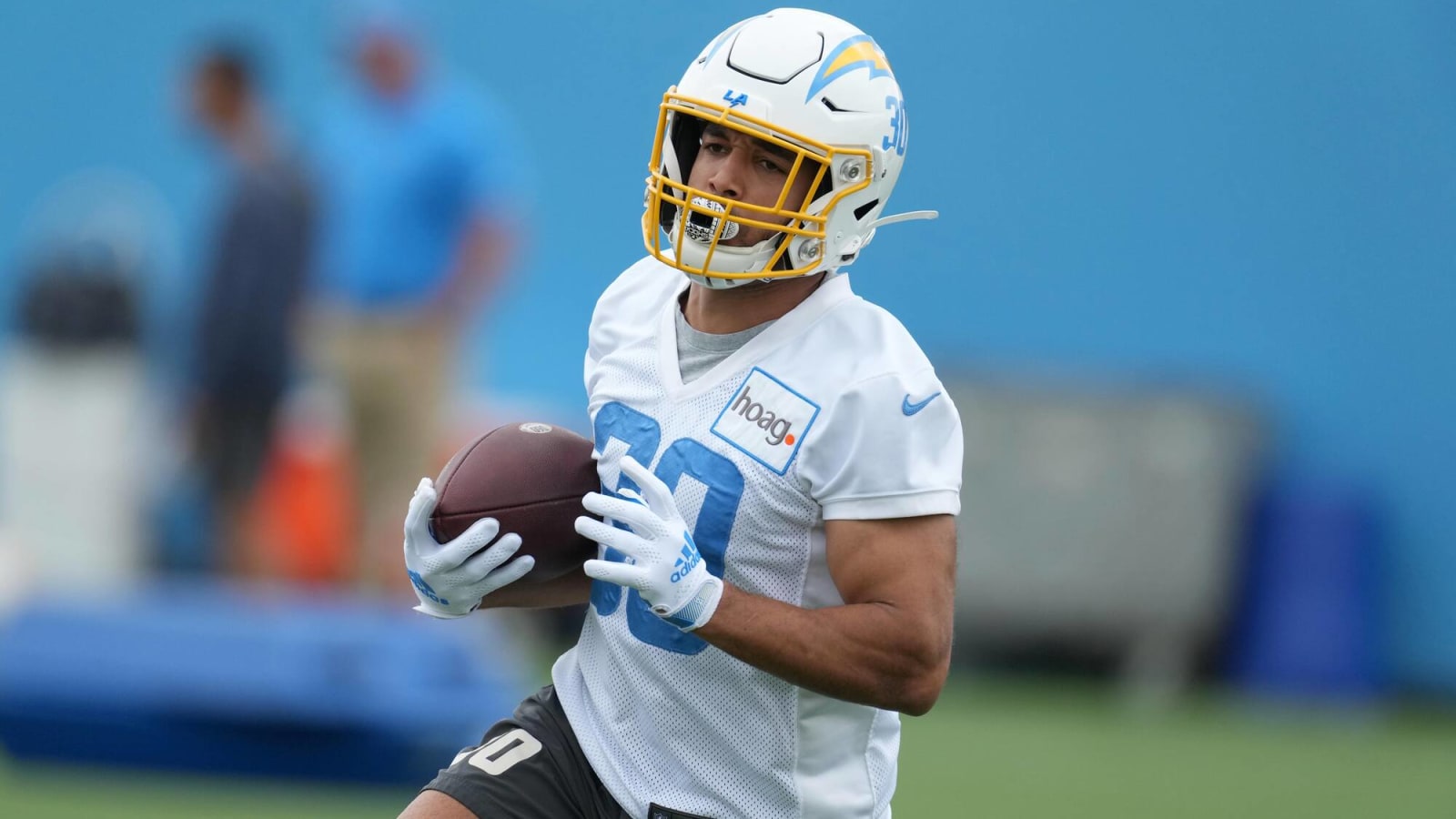 Report: Austin Ekeler Planning Running Back Summit Through Zoom