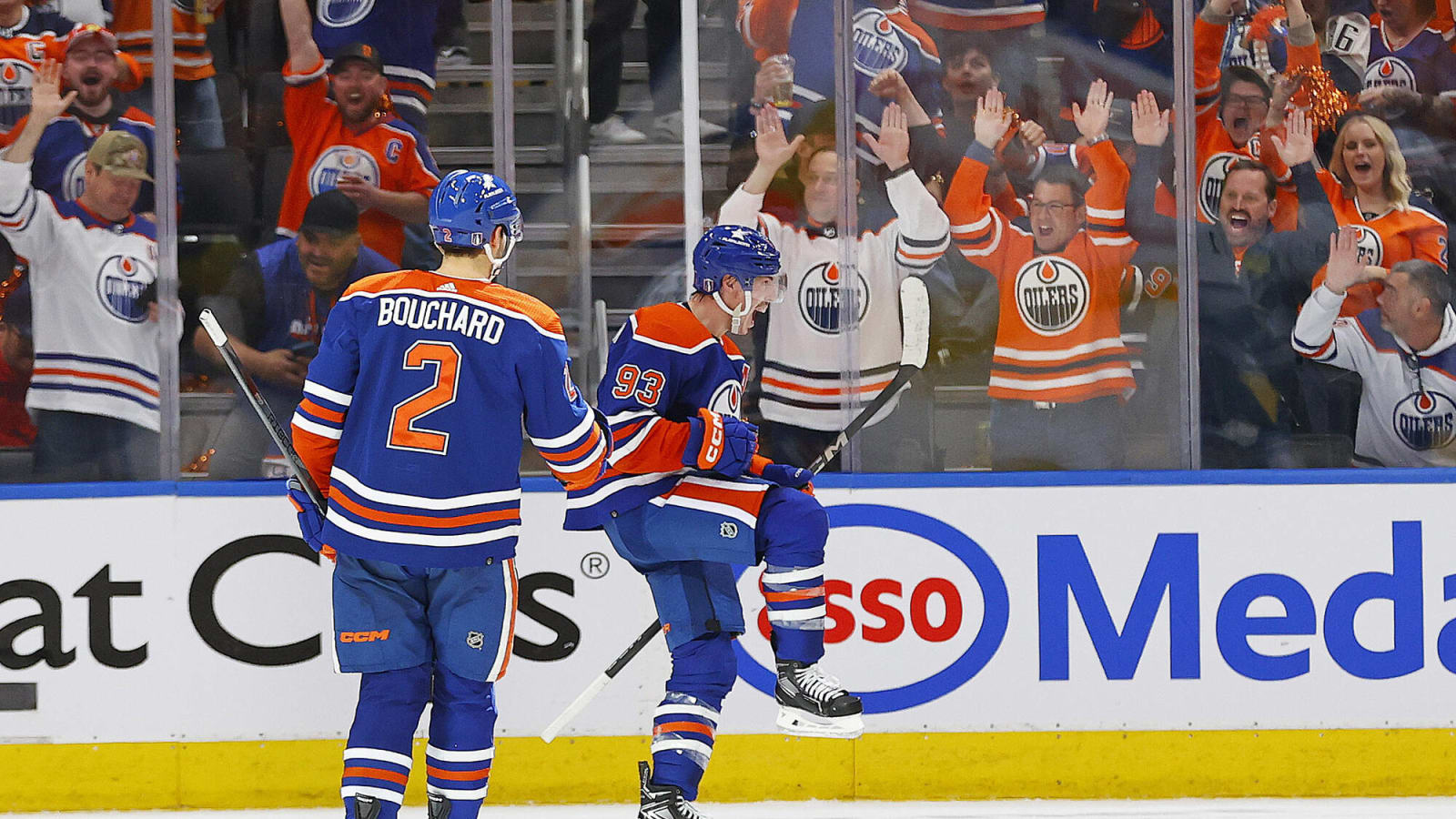 Oilers Move On to 2nd Round After 4-3 Win Over Kings in Game 5