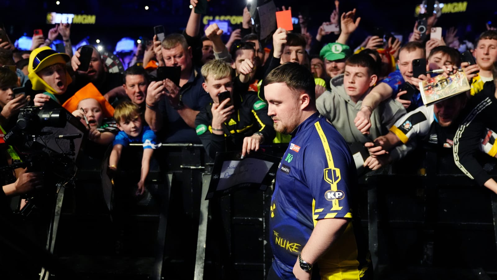 'Kirk Bevins told them to be quiet, it got even worse' - Luke Littler speaks out against constant whistling from Glasgow Premier League Darts crowd