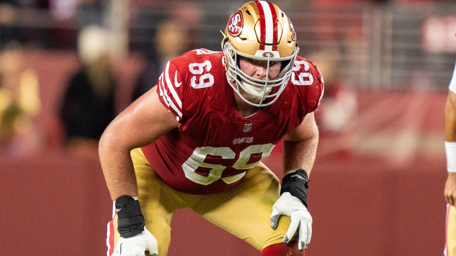 49ers considered trading Mike McGlinchey last year