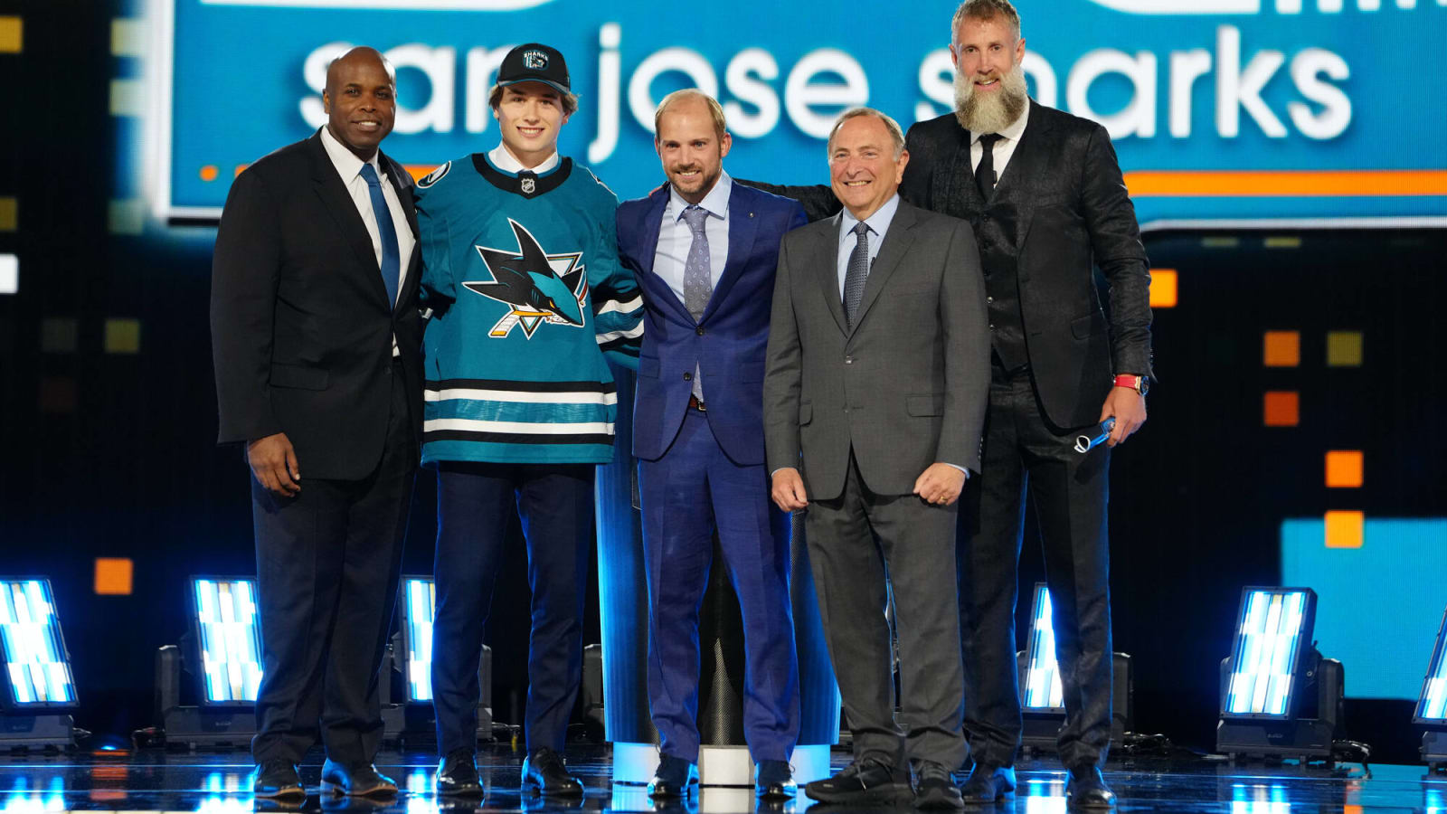  Sharks Make Macklin Celebrini No. 1 Pick