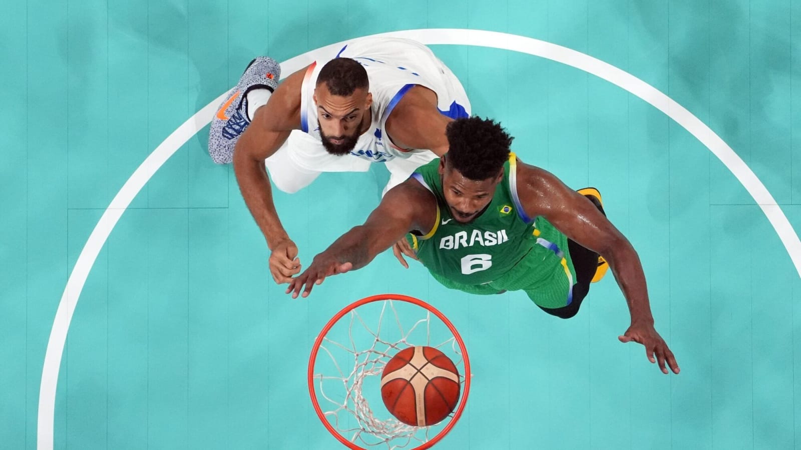 Shaq Posts Brutal Meme of Rudy Gobert