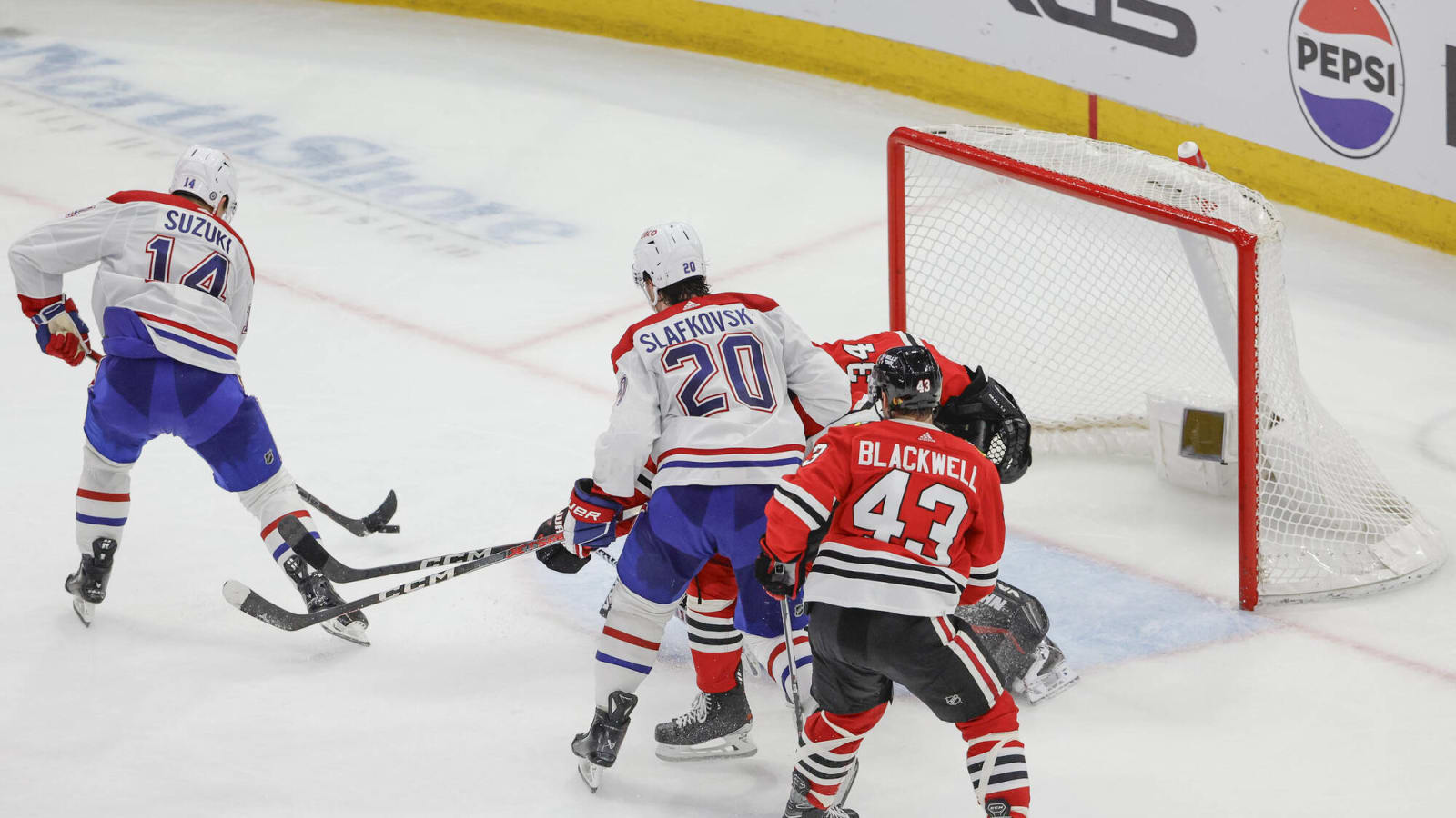 Recap: Blackhawks bounced into loss column, drop to Montreal