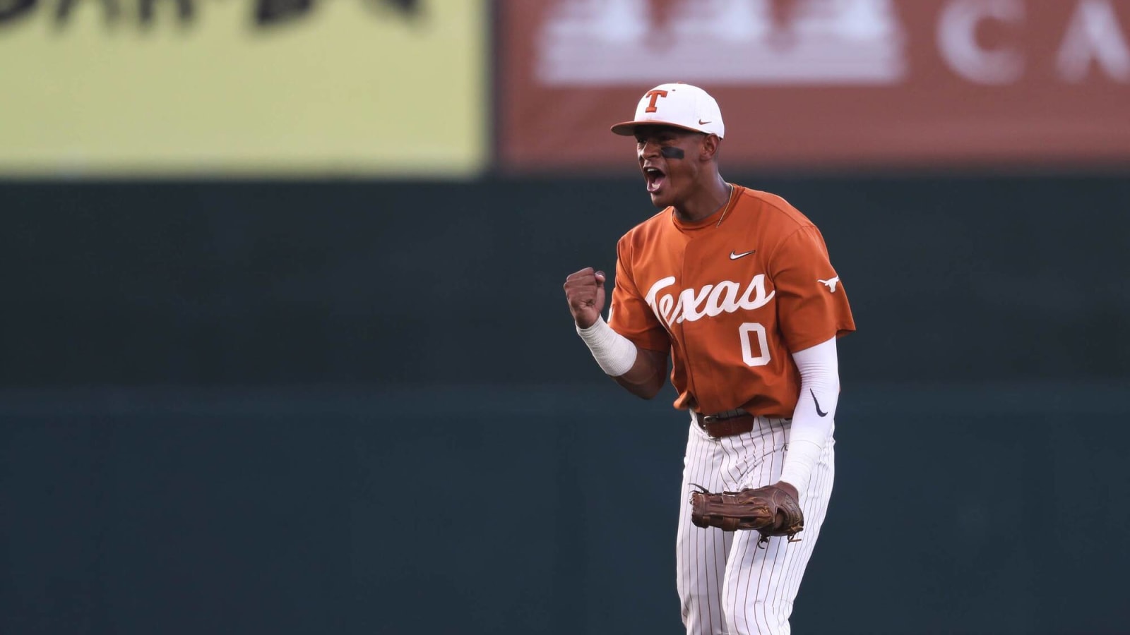 Texas Longhorns Legend Assigned to Cincinnati Reds