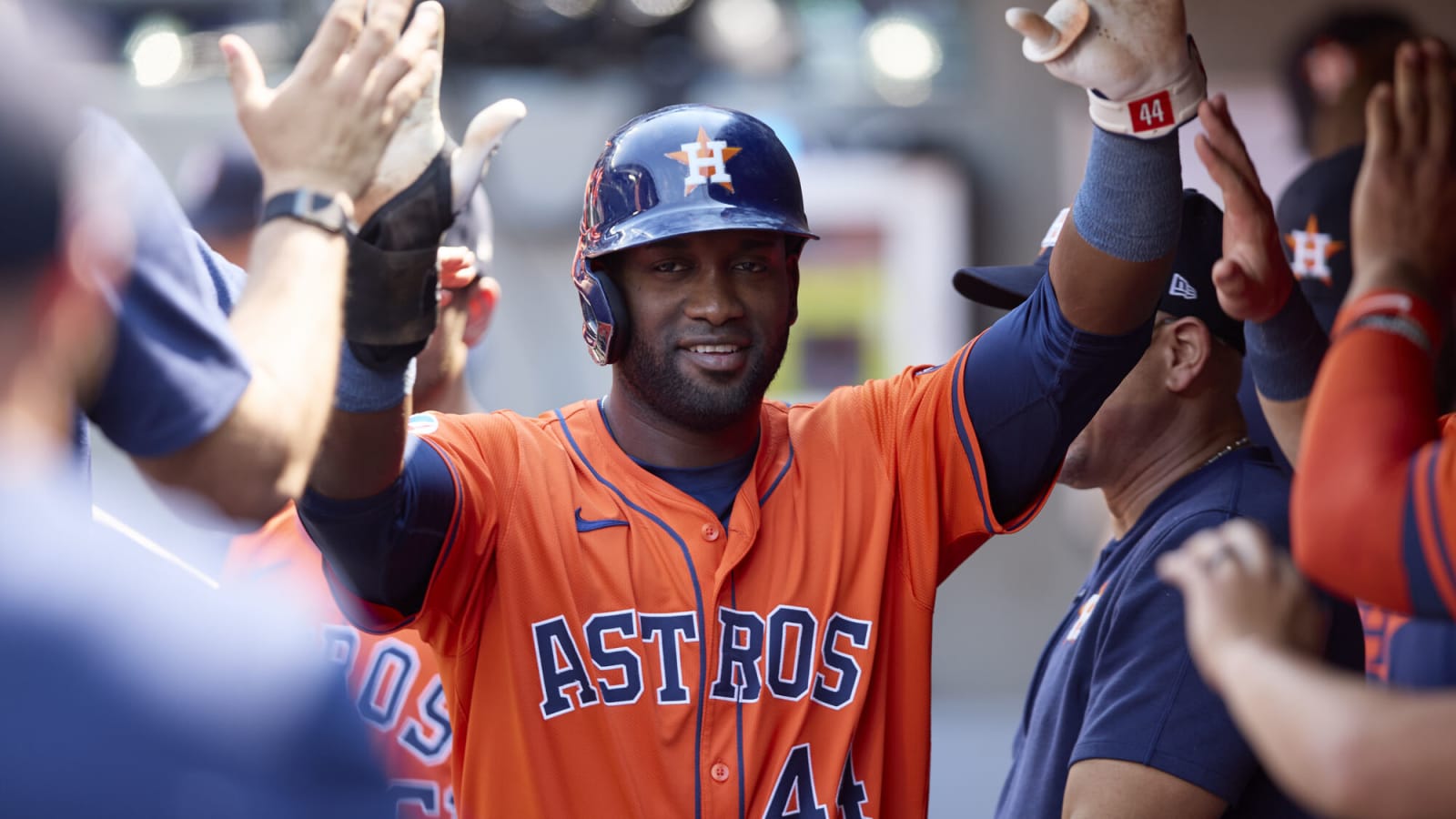 Watch: Astros slugger Yordan Alvarez hits for the cycle