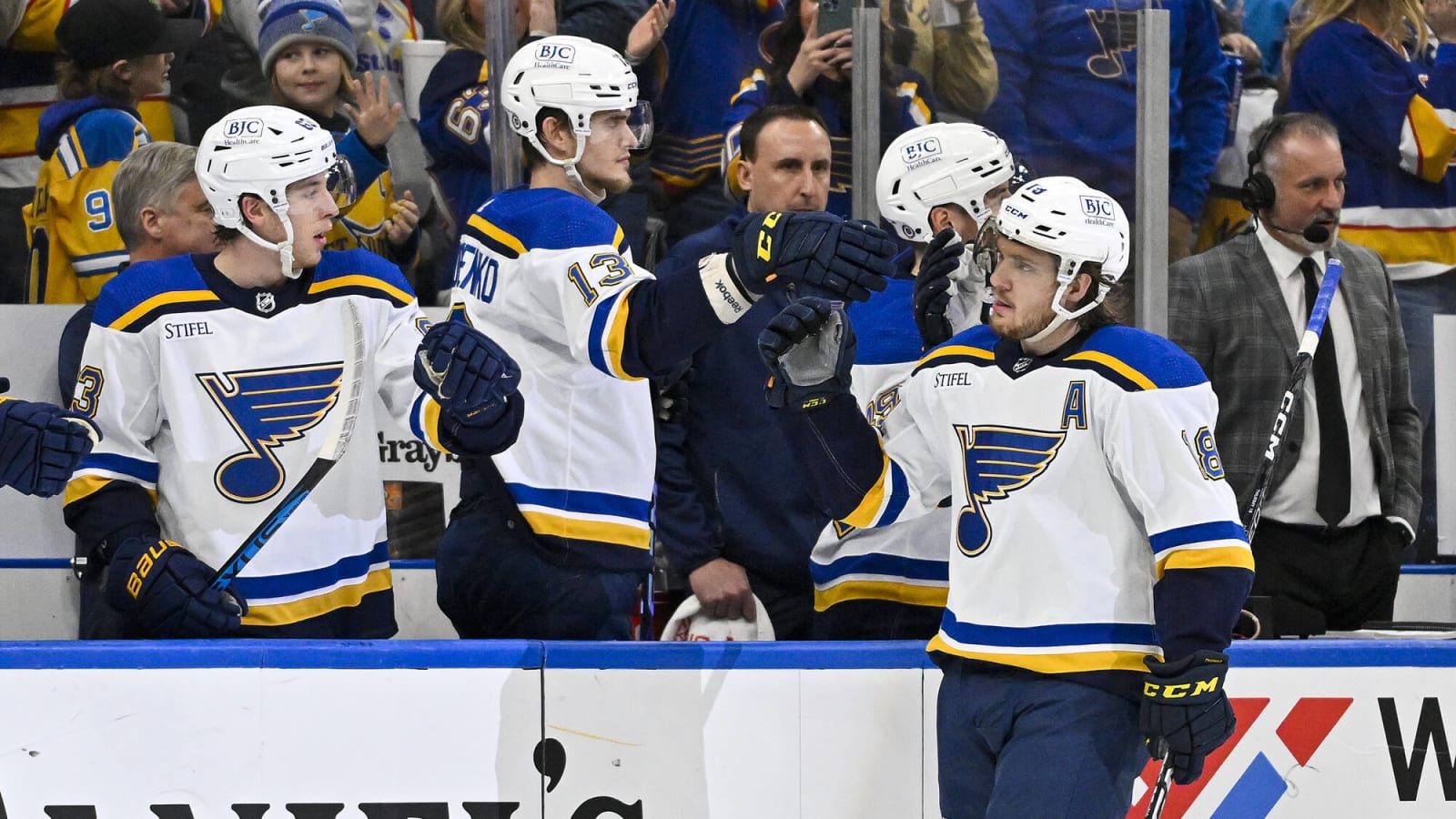 Blues News & Rumors: Neighbours, Tucker, 2,000th Victory & More