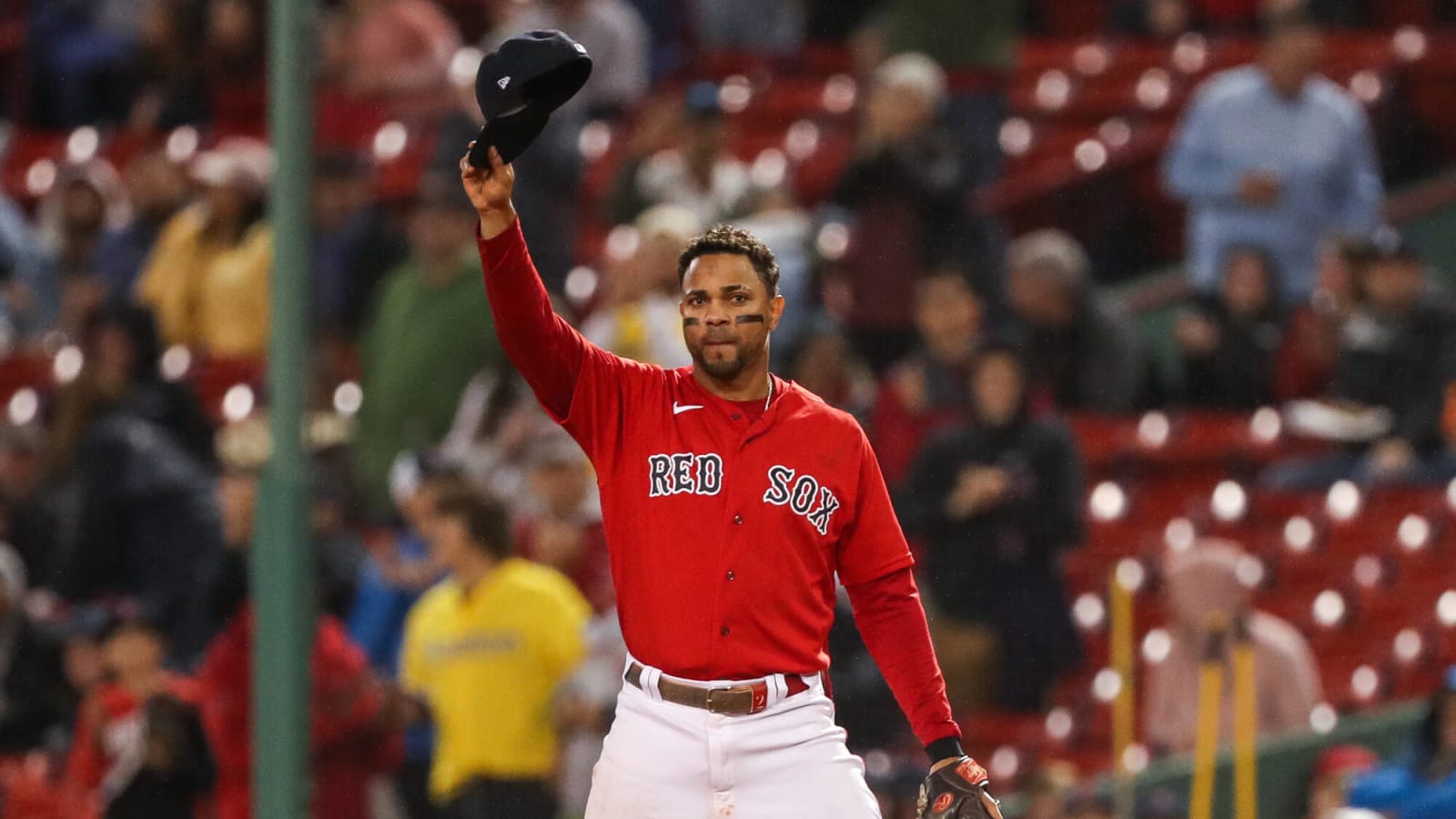 Red Sox haven't made 'competitive offer' to Xander Bogaerts