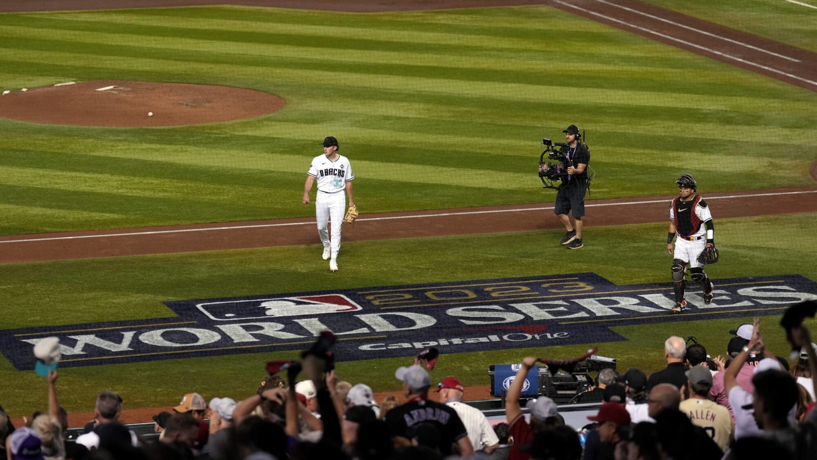 There were two losers in Game 3 of the World Series