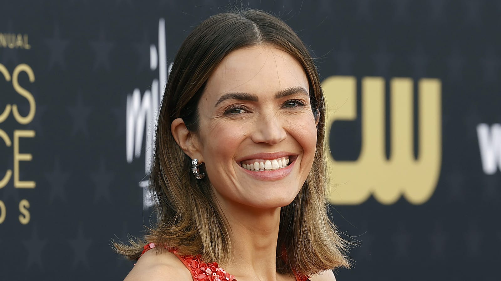 Mandy Moore Tells Critics to &#39;F Off&#39; After Sharing Family&#39;s GoFundMe During LA Fires