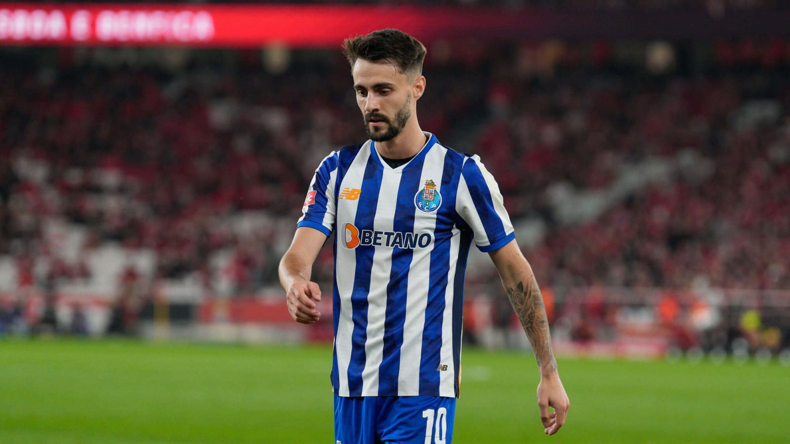 Arsenal’s Fabio Vieira finally gets his first goal on loan at FC Porto