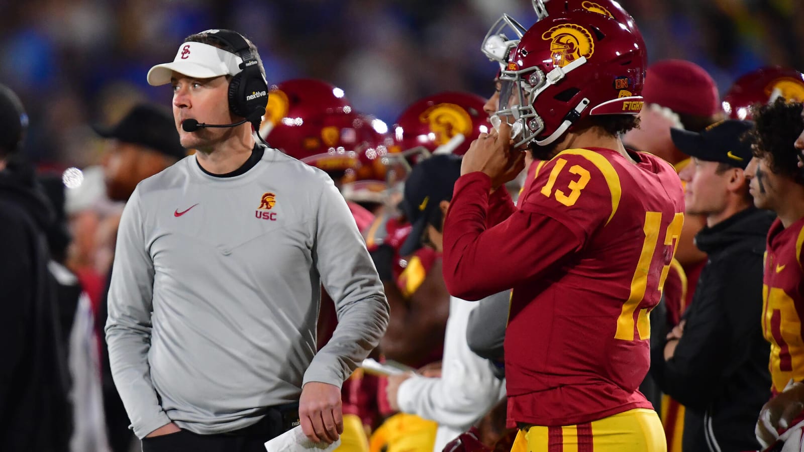 NCAAF Betting: A look at the championship odds