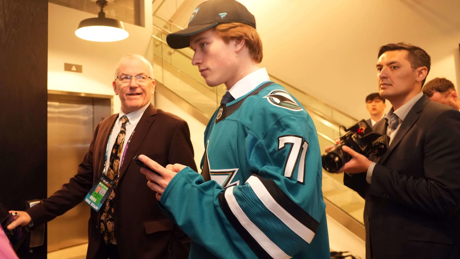 Celebrini on Getting Taller, How Living With Joe Thornton Happened