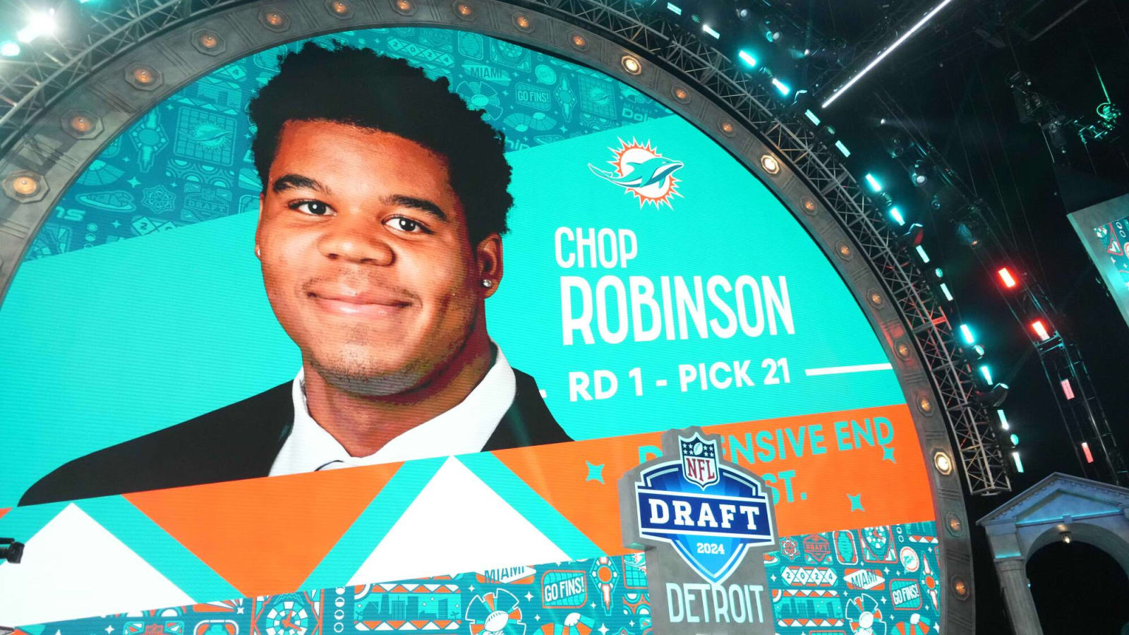 Pete Prisco of CBS Gives his Draft Grades for the Dolphins