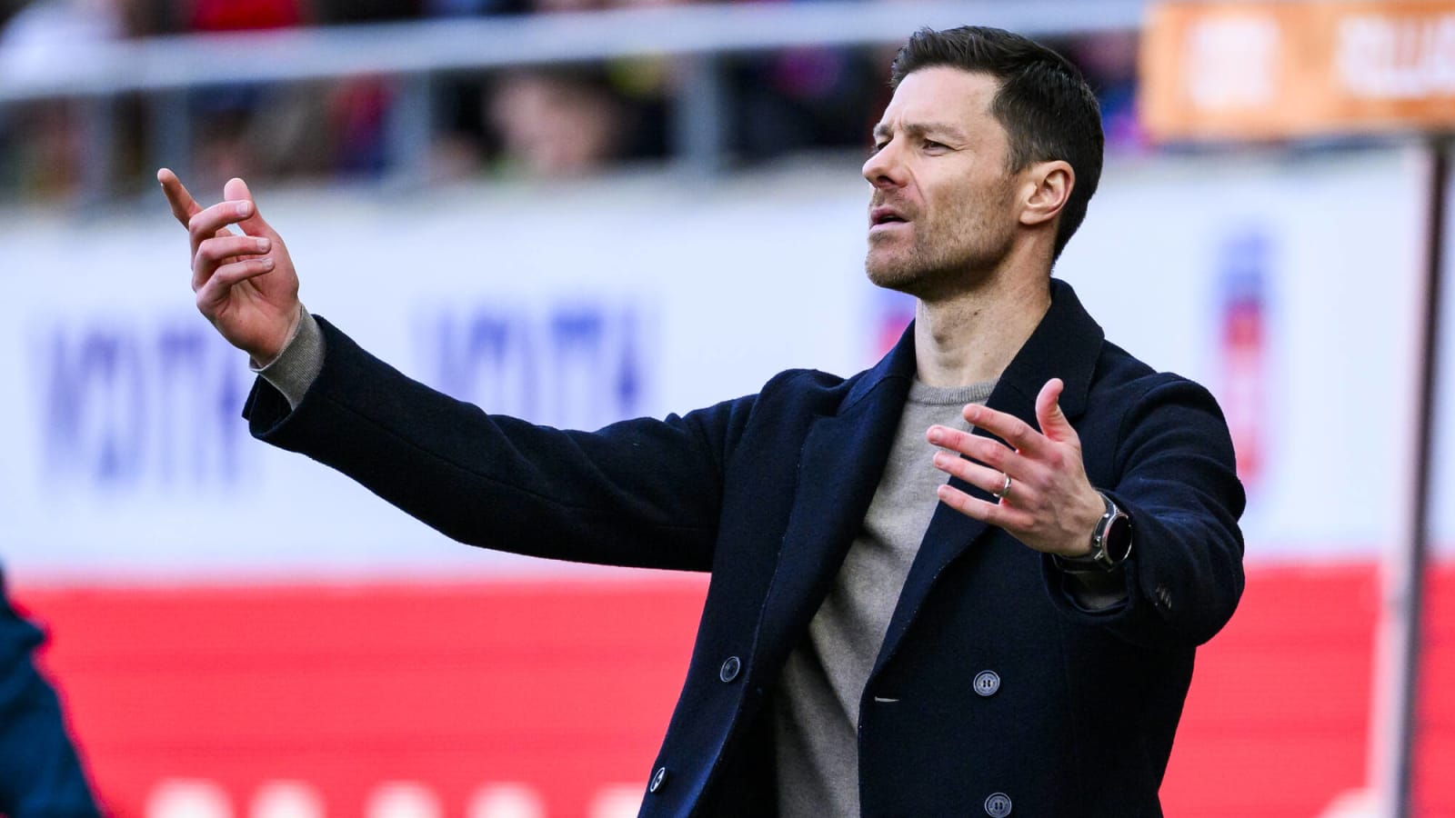 ‘A lot of noise…’ – Ex-Liverpool boss sounds cautionary note over ‘intelligent’ Xabi Alonso