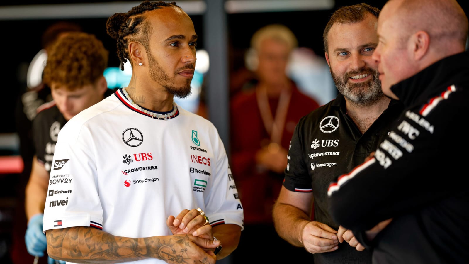 Watch: George Russell deems F1 legend Lewis Hamilton as his ‘style icon’