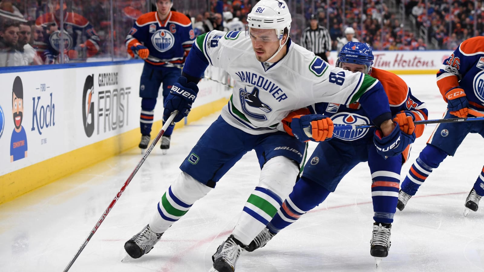 Report: Former Canuck Nikita Tryamkin signs back in Russia after testing NHL free agency